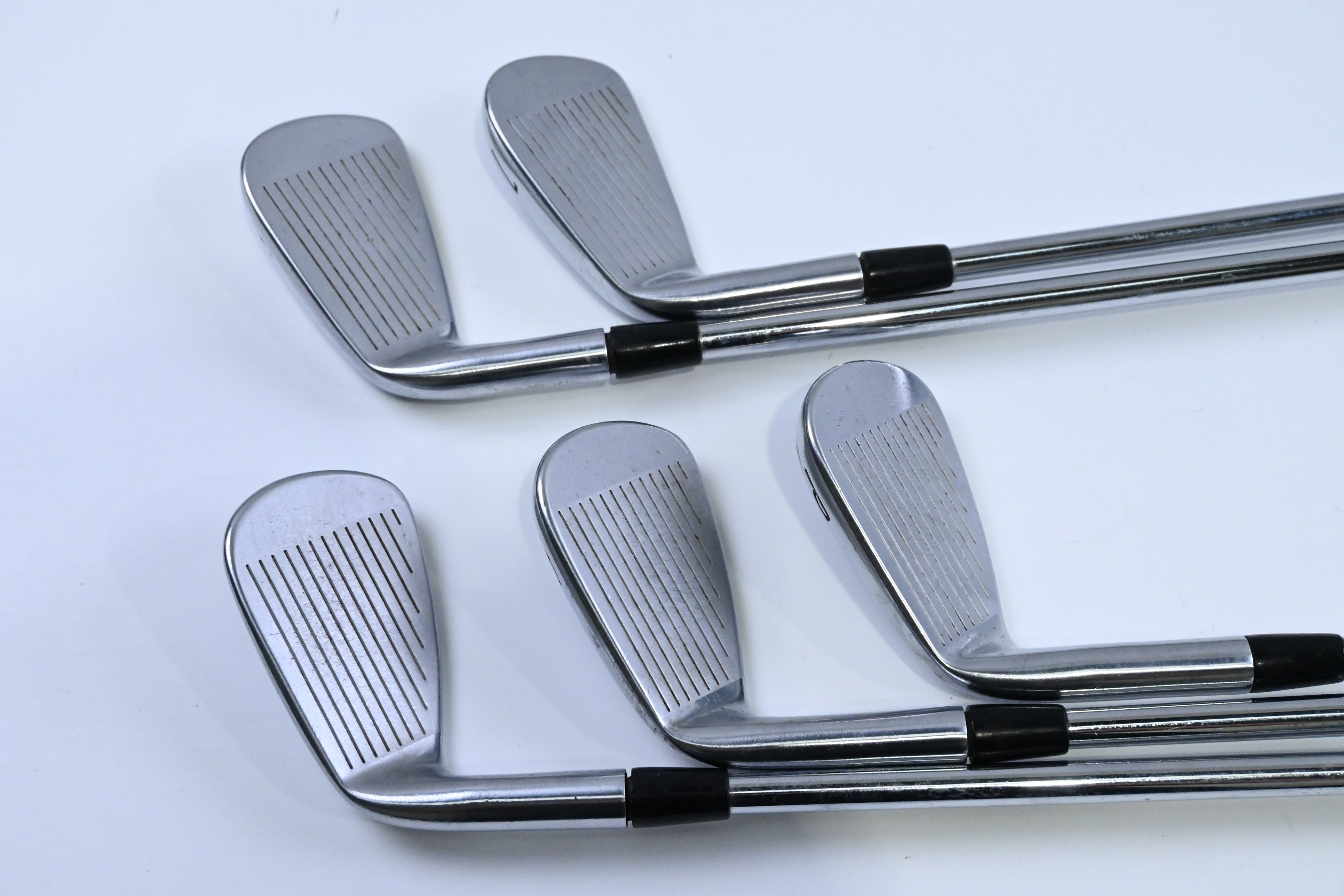 Titleist 716 AP2 Irons / 6-PW / Stiff Flex Dynamic Gold AMT S300