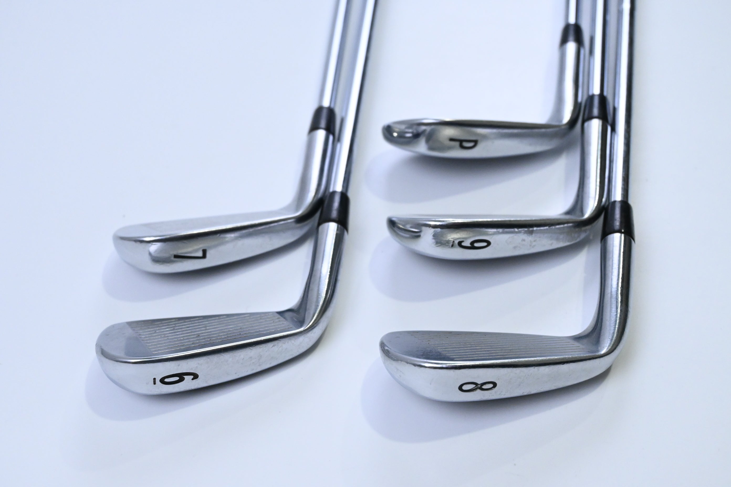 Titleist 716 AP2 Irons / 6-PW / Stiff Flex Dynamic Gold AMT S300