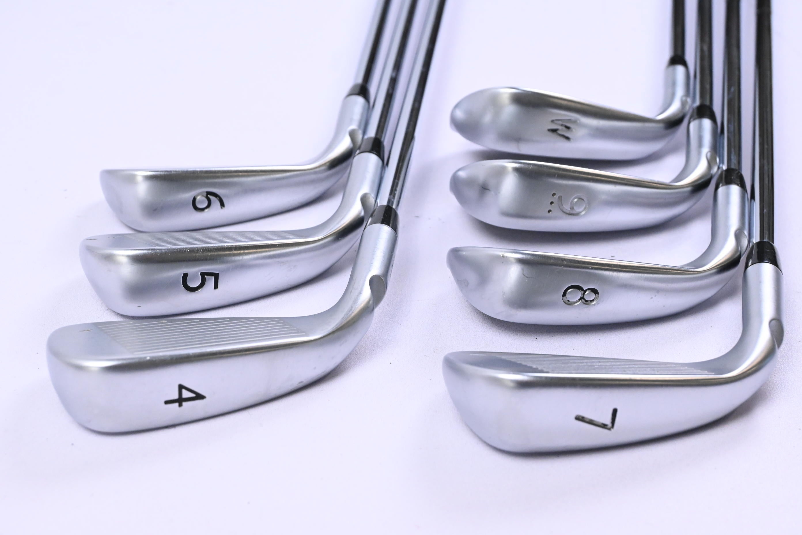 Ping G400 Irons / 4-PW / Black Dot / Regular Flex Ping AWT 2.0 Shafts