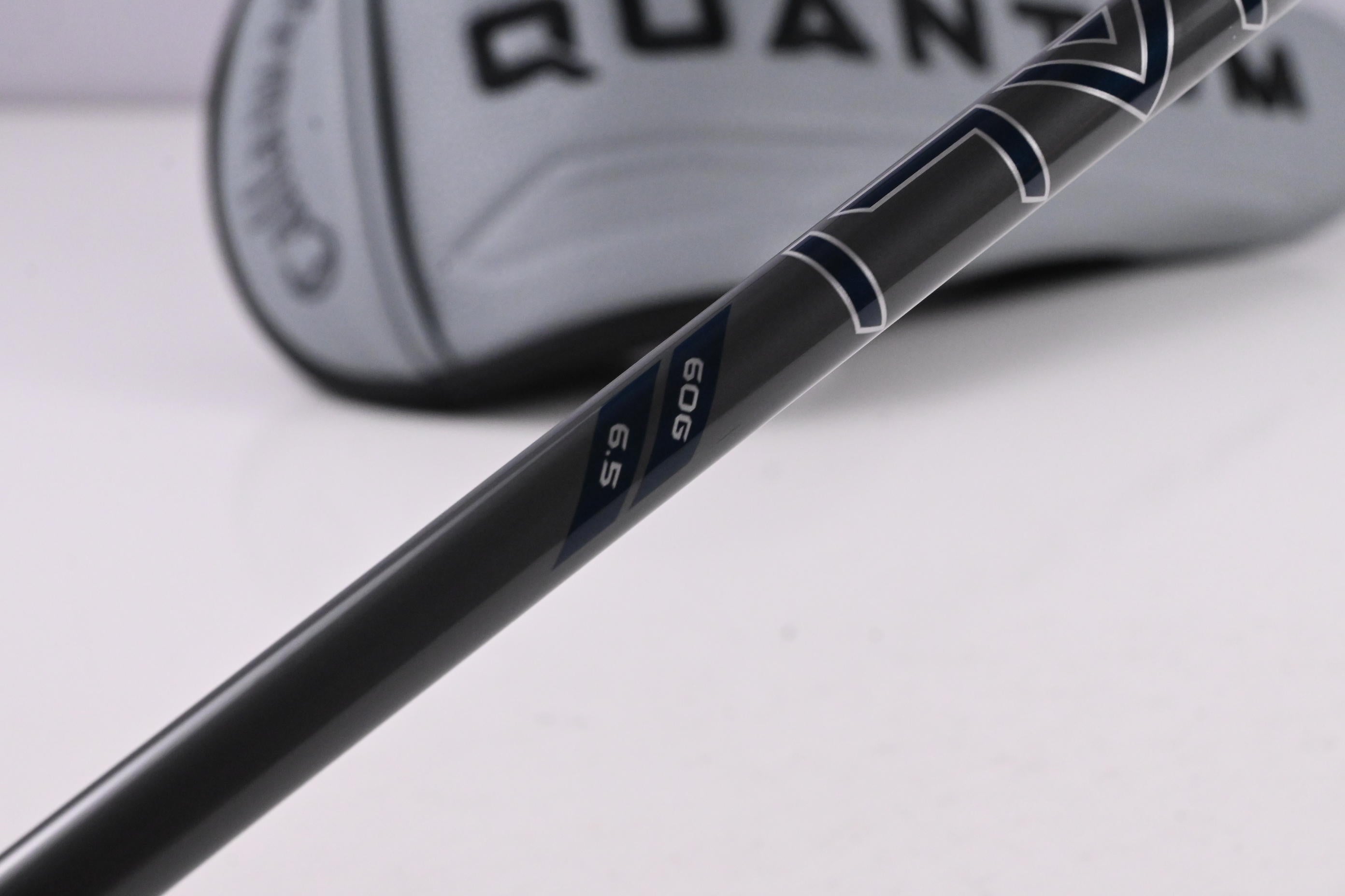 Callaway Quantum Triple Diamond Max Driver / 10.5 Degree / X-Flex Denali Charcoal 60