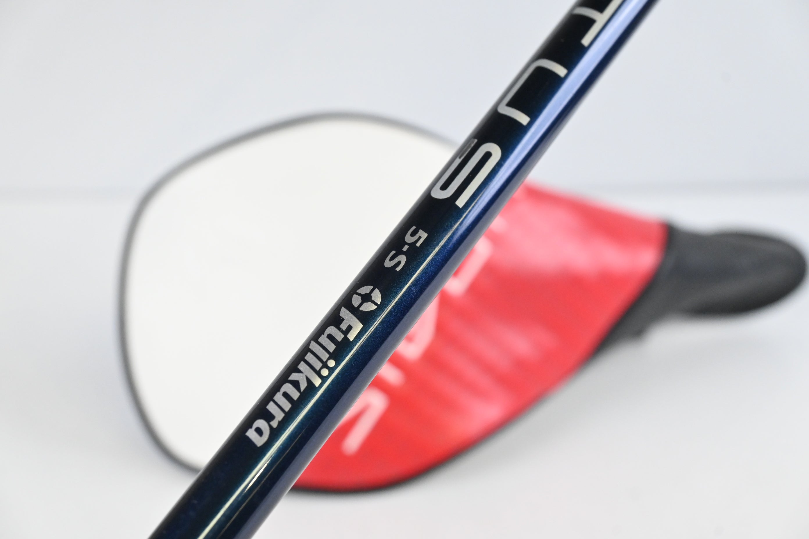 Taylormade Stealth 2 Driver / 10.5 Degree / Stiff Flex Fujikura Ventus Blue 5