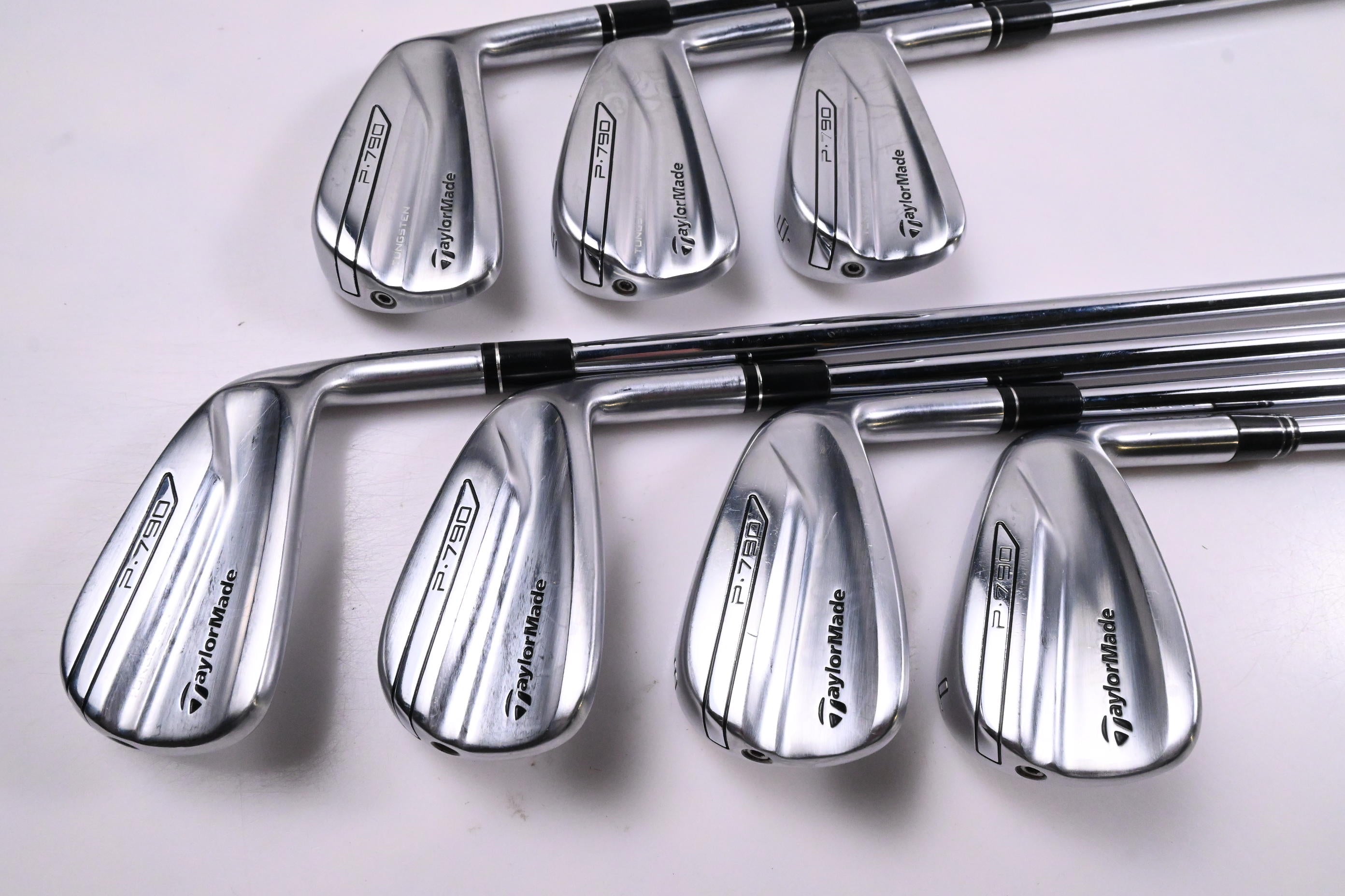 Taylormade P790 2017 Irons / 4-PW / Regular Flex Dynamic Gold 105 R300