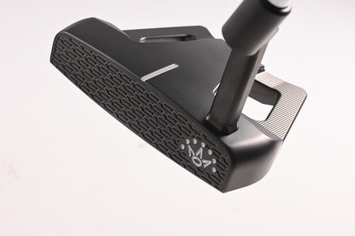 Scotty Cameron Phantom Black 9.2R Putter / 34 Inch