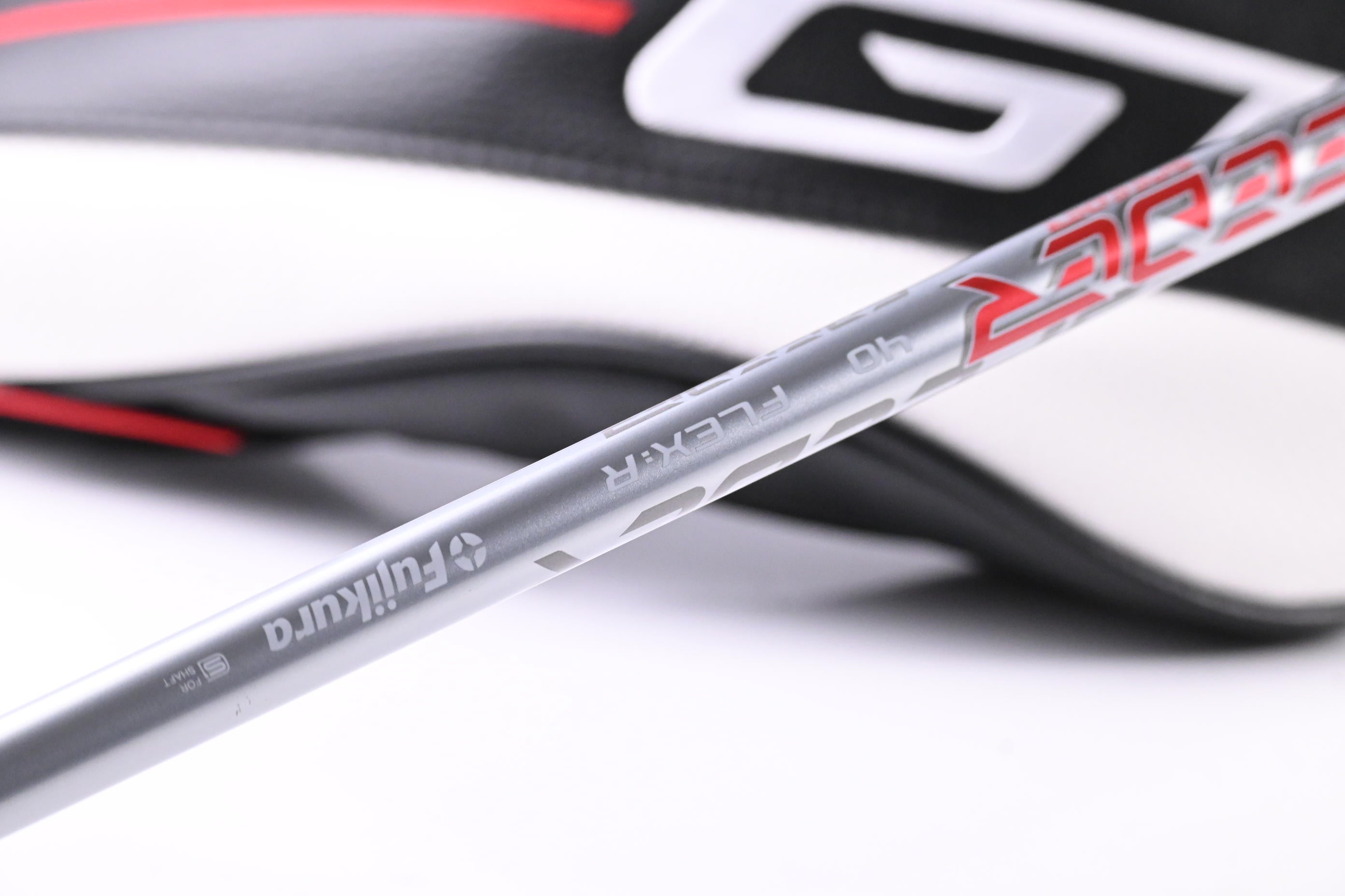 Titleist GT1 Driver / 10 Degree / Regular Flex Fujikura Air Speeder 40 Shaft