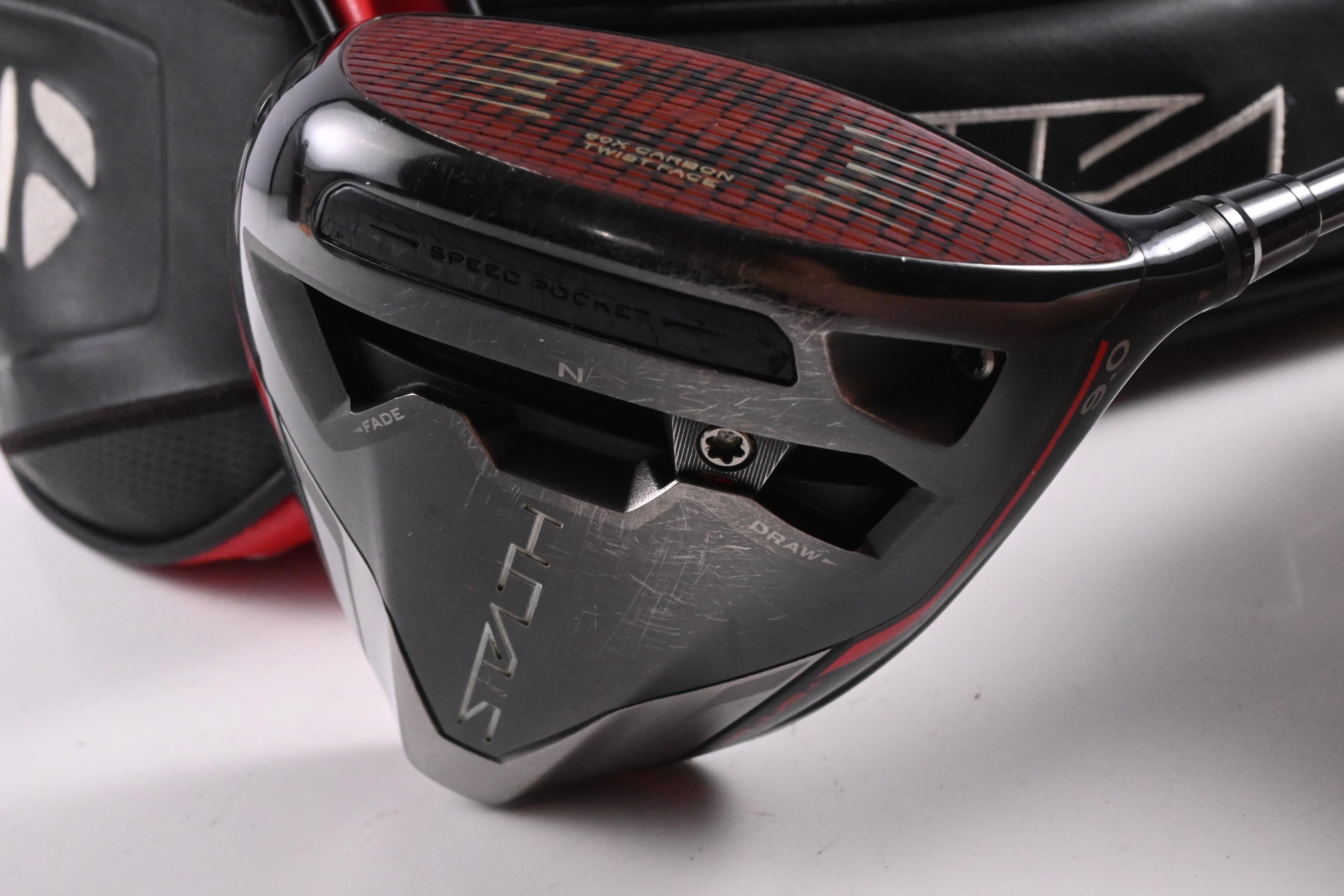 Taylormade Stealth Plus Driver / 9 Degree / Stiff Flex Kai'li White 60 Shaft