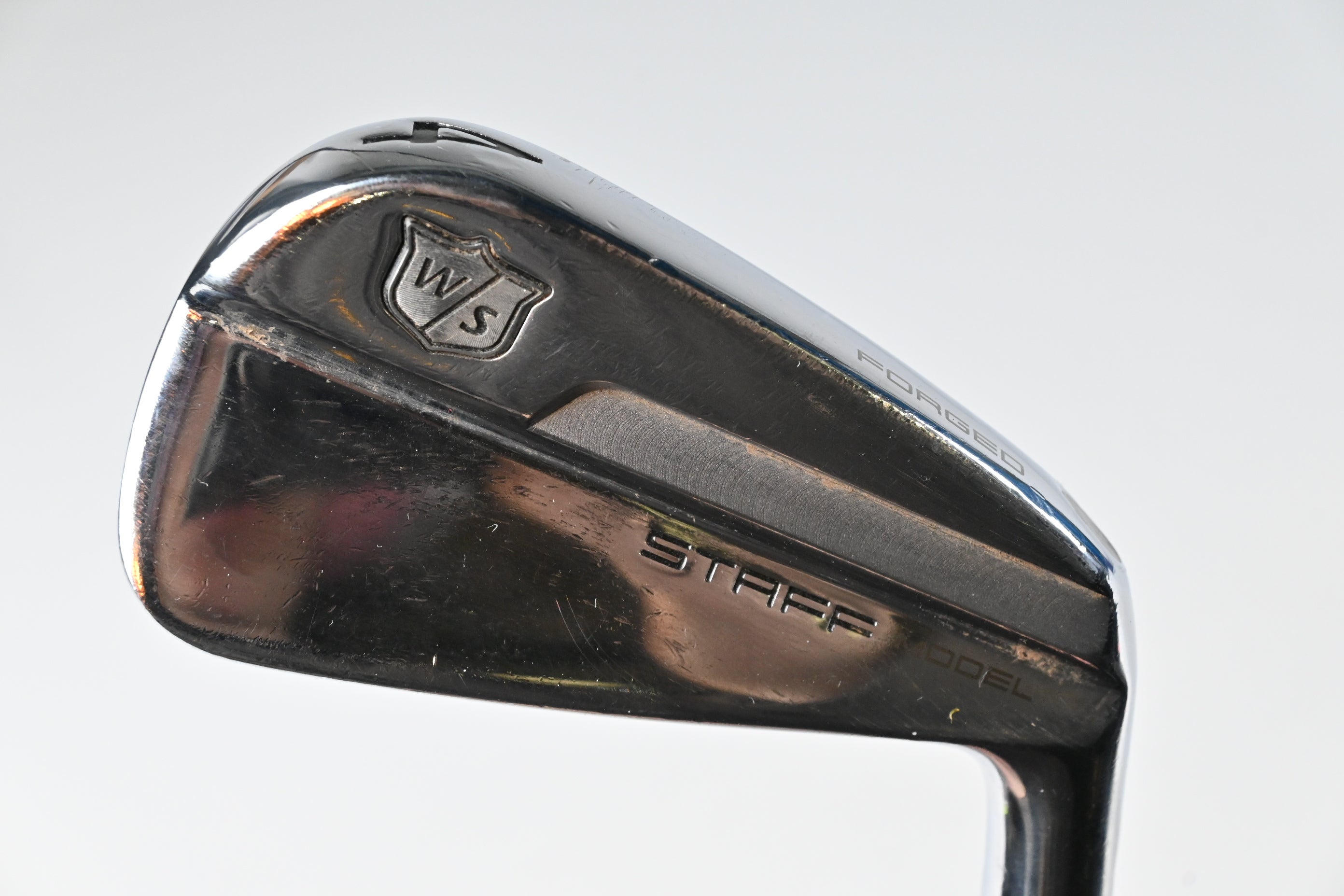 Wilson Staff Model Blade 2019 #4 Iron / 23 Degree / Stiff Flex Dynamic Gold S300