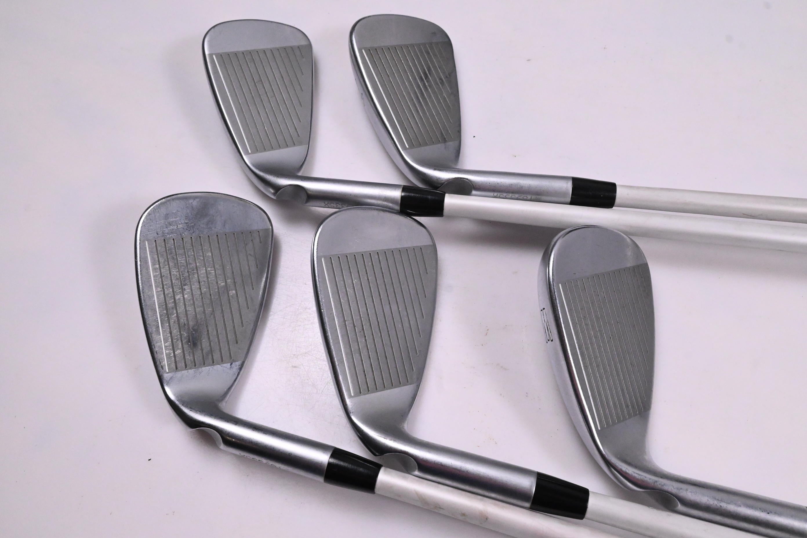 Ladies Ping G700 Irons / 6-PW / Red Dot / Ladies Flex Ping ULT230 Shafts
