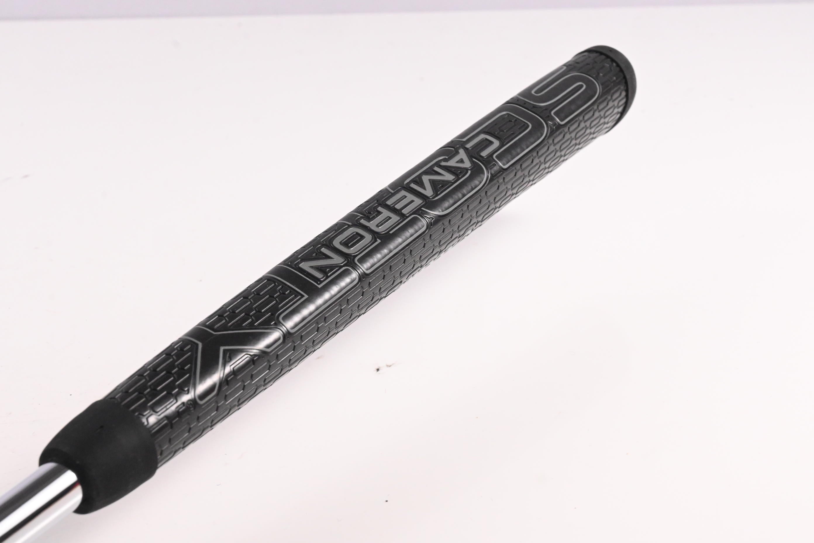 Scotty Cameron Phantom Black 9.2R Putter / 34 Inch