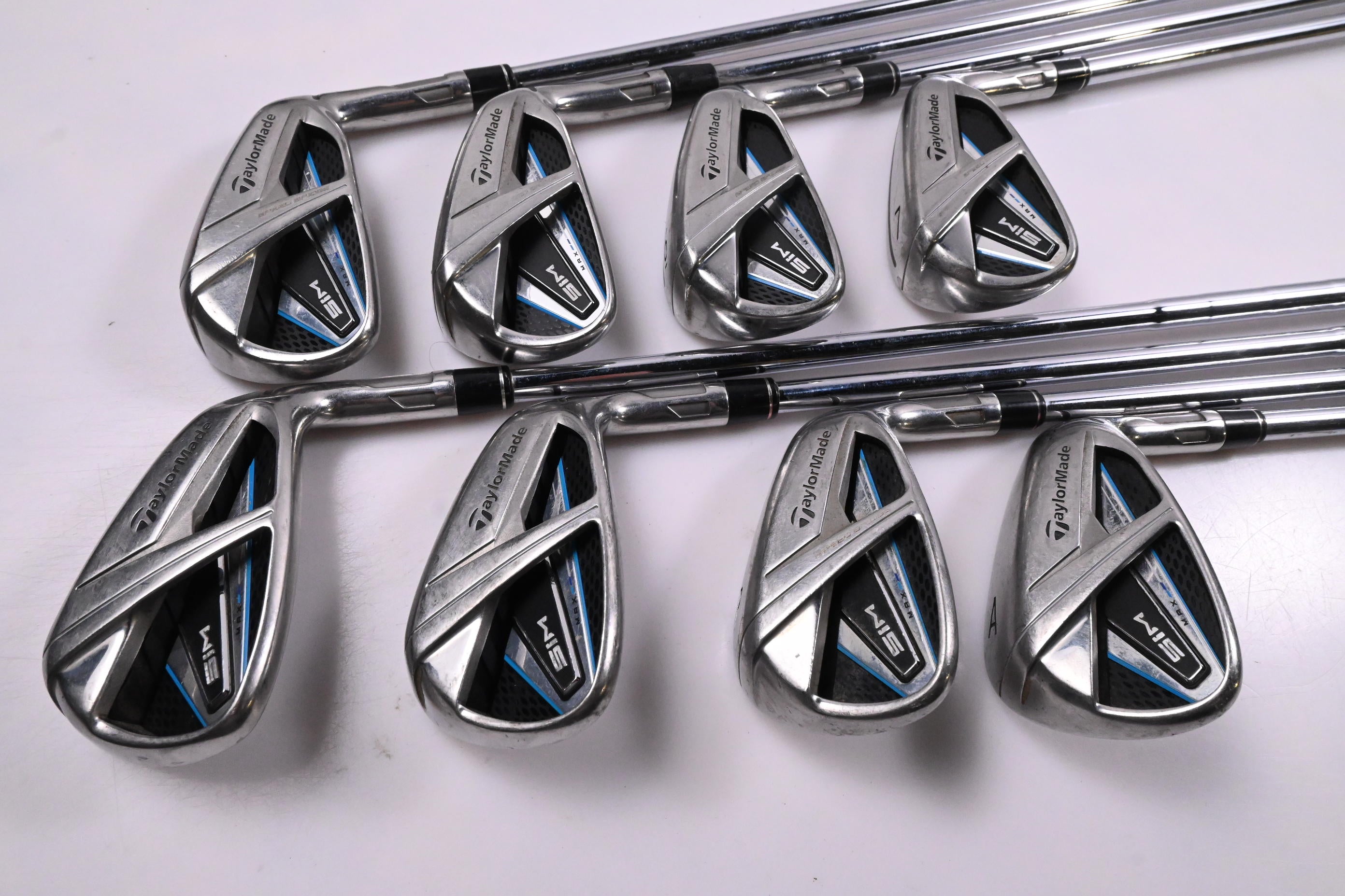 Taylormade SIM Max Irons / 4-PW+GW / Regular Flex KBS Tour 90 Shafts