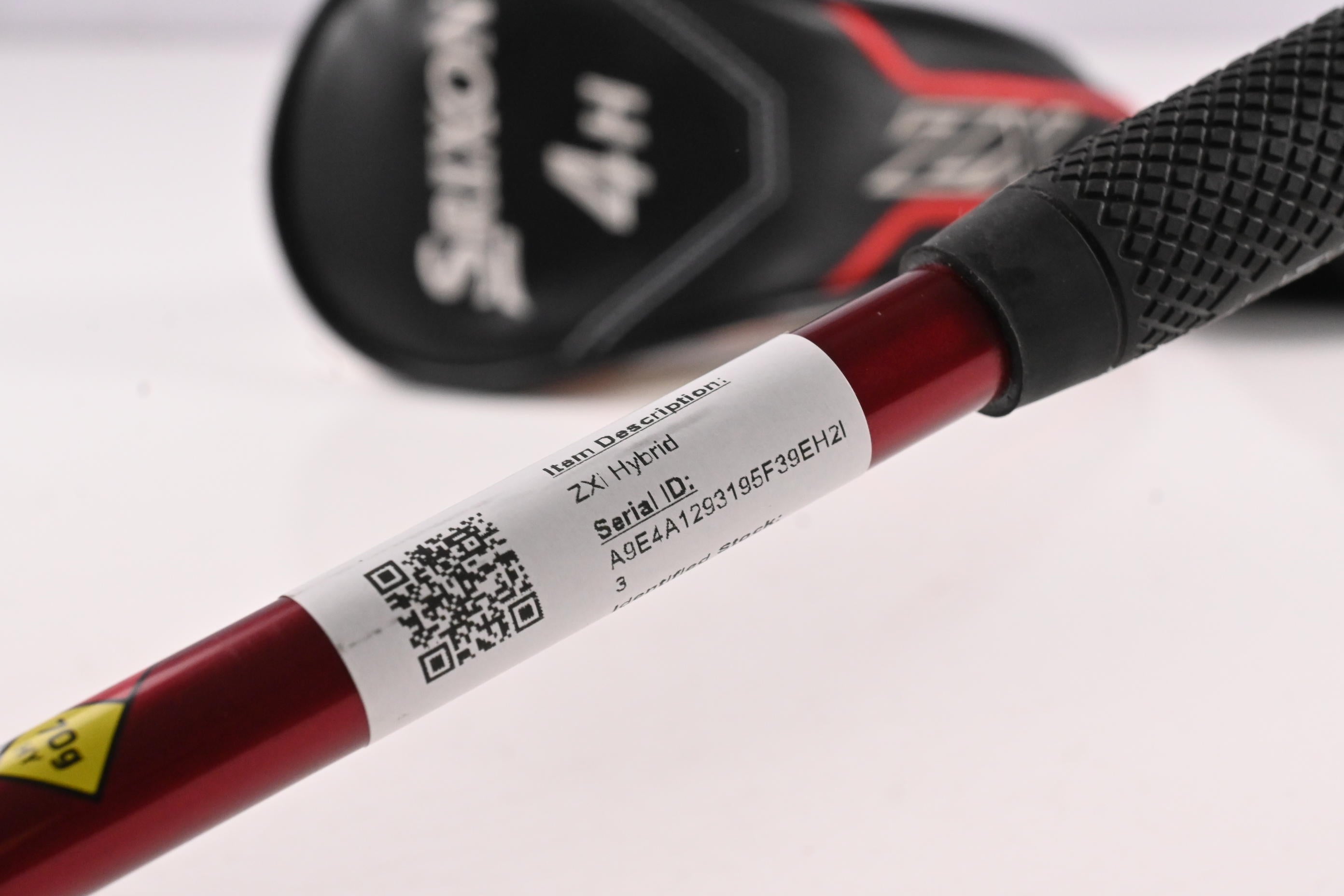 Srixon ZXi #4 Hybrid / 22 Degree / Regular Flex Project X HZRDUS Smoke Red RDX