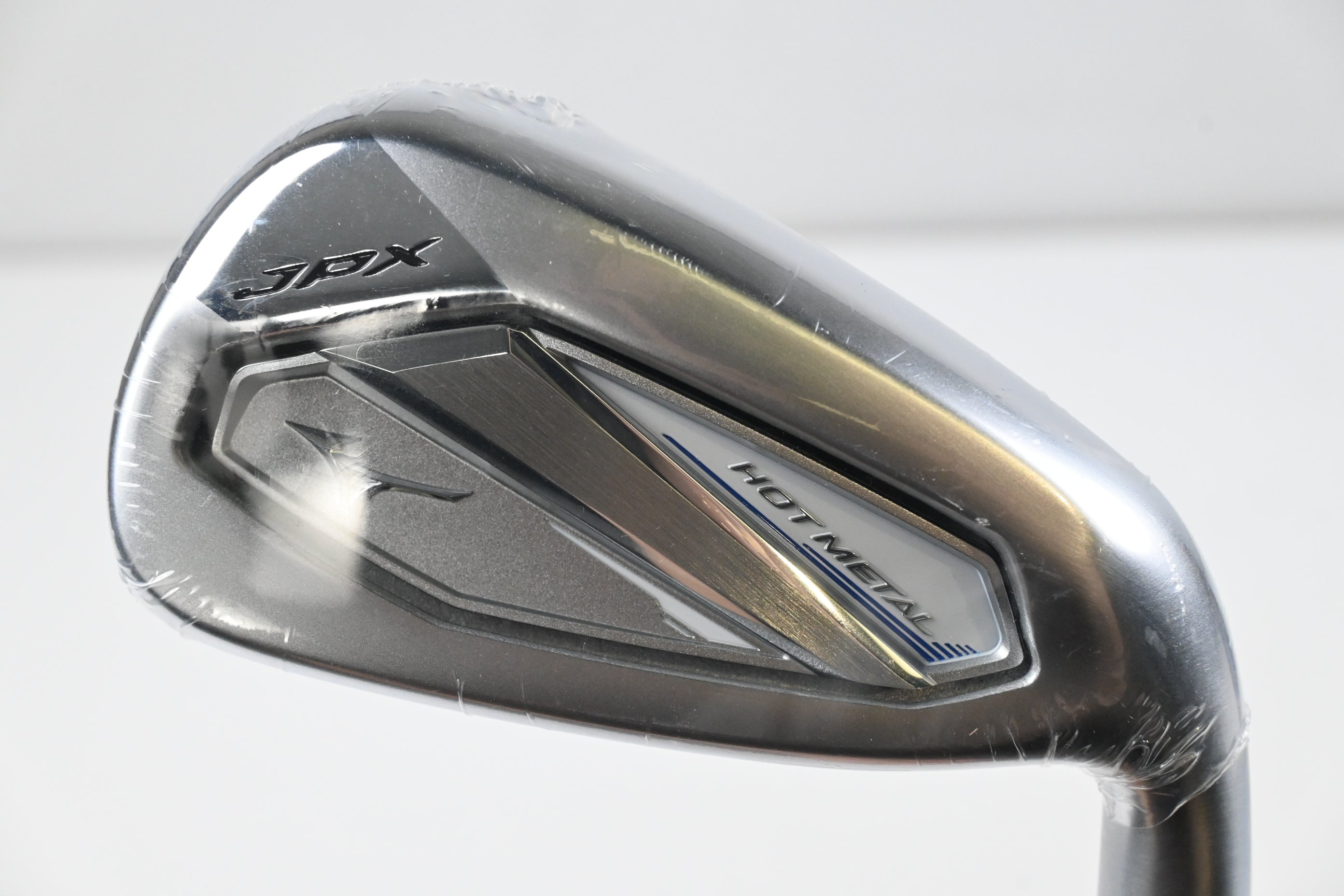 Mizuno JPX 925 Hot Metal #7 Iron / Stiff Flex Dynamic Gold 120 S300 Shaft