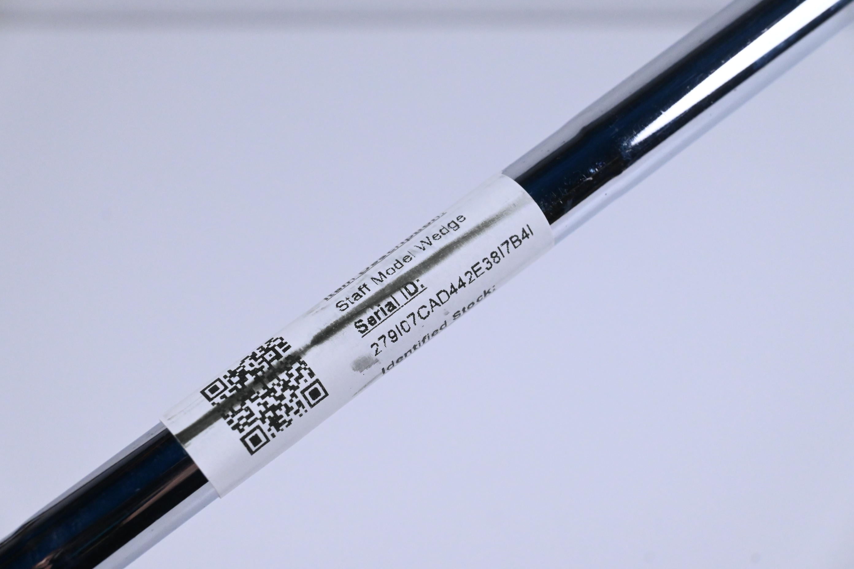 Wilson Staff Model Sand Wedge / 54 Degree / Stiff Flex Dynamic Gold 120 S300