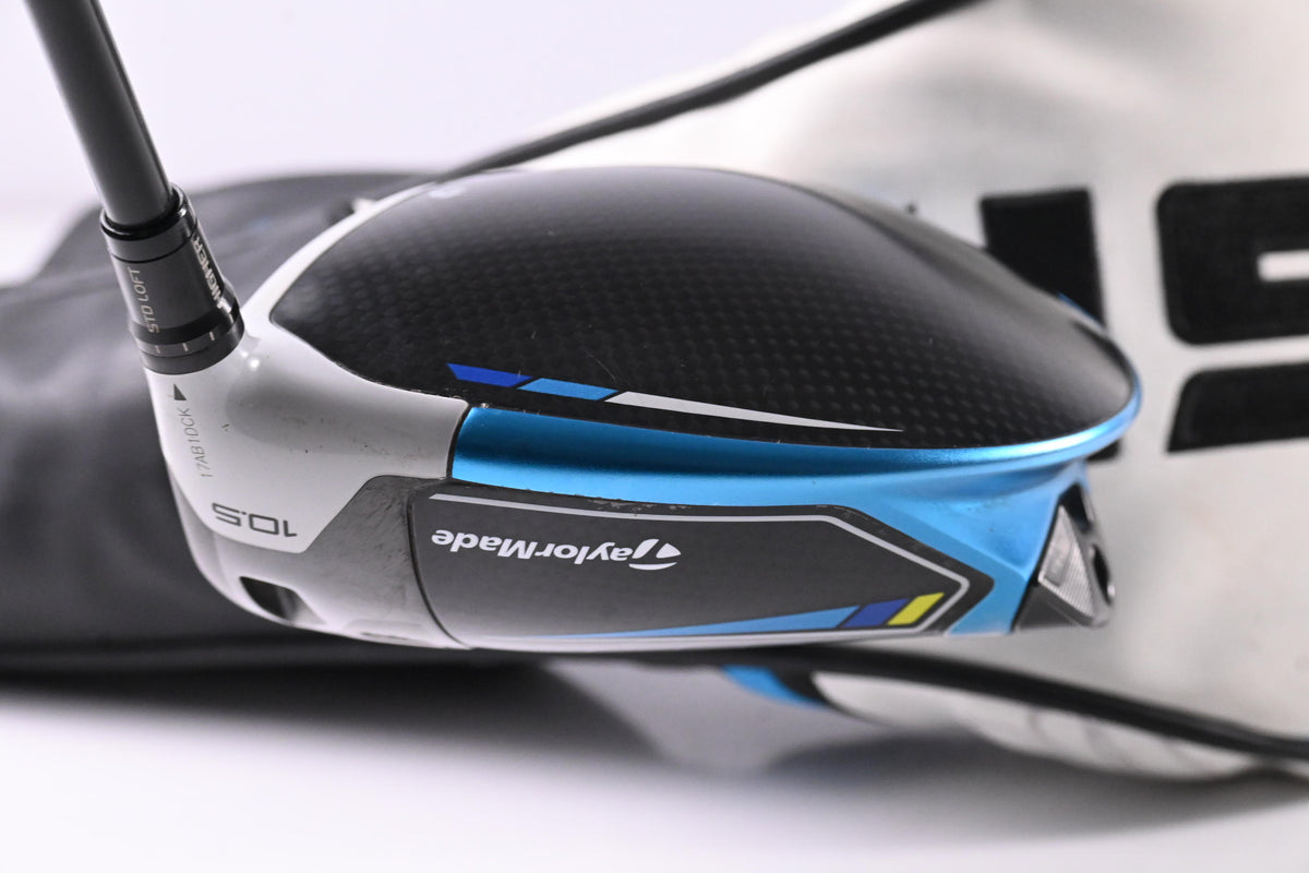 Taylormade SIM2 Max Driver / 10.5 Degree / Regular Flex Fujikura Ventus TR Blue
