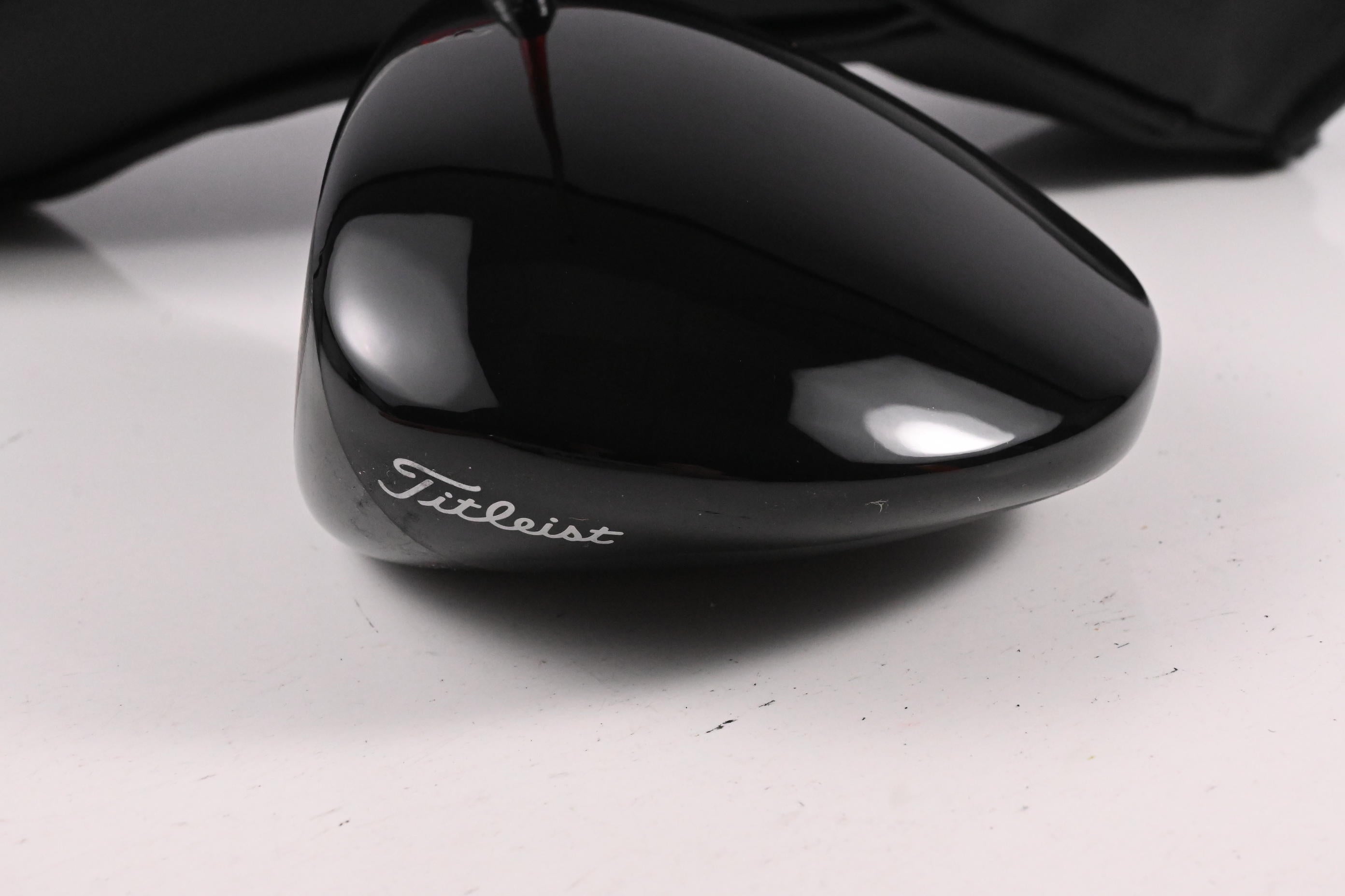 Left Hand Titleist GT3 Driver / 9 Degree / Stiff Flex Denali Red 60 Shaft