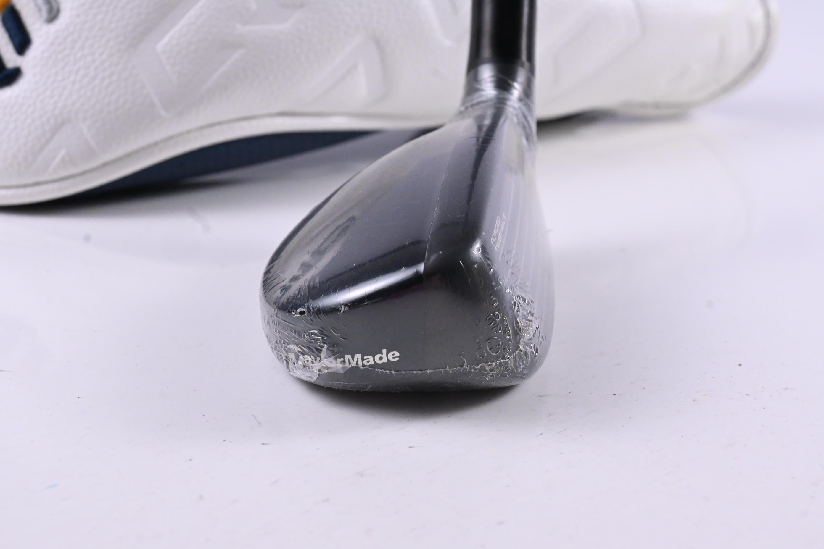 Taylormade Qi10 Tour #3 Hybrid / 19.5 Degree / Stiff Flex Tensei AV Limited Blue