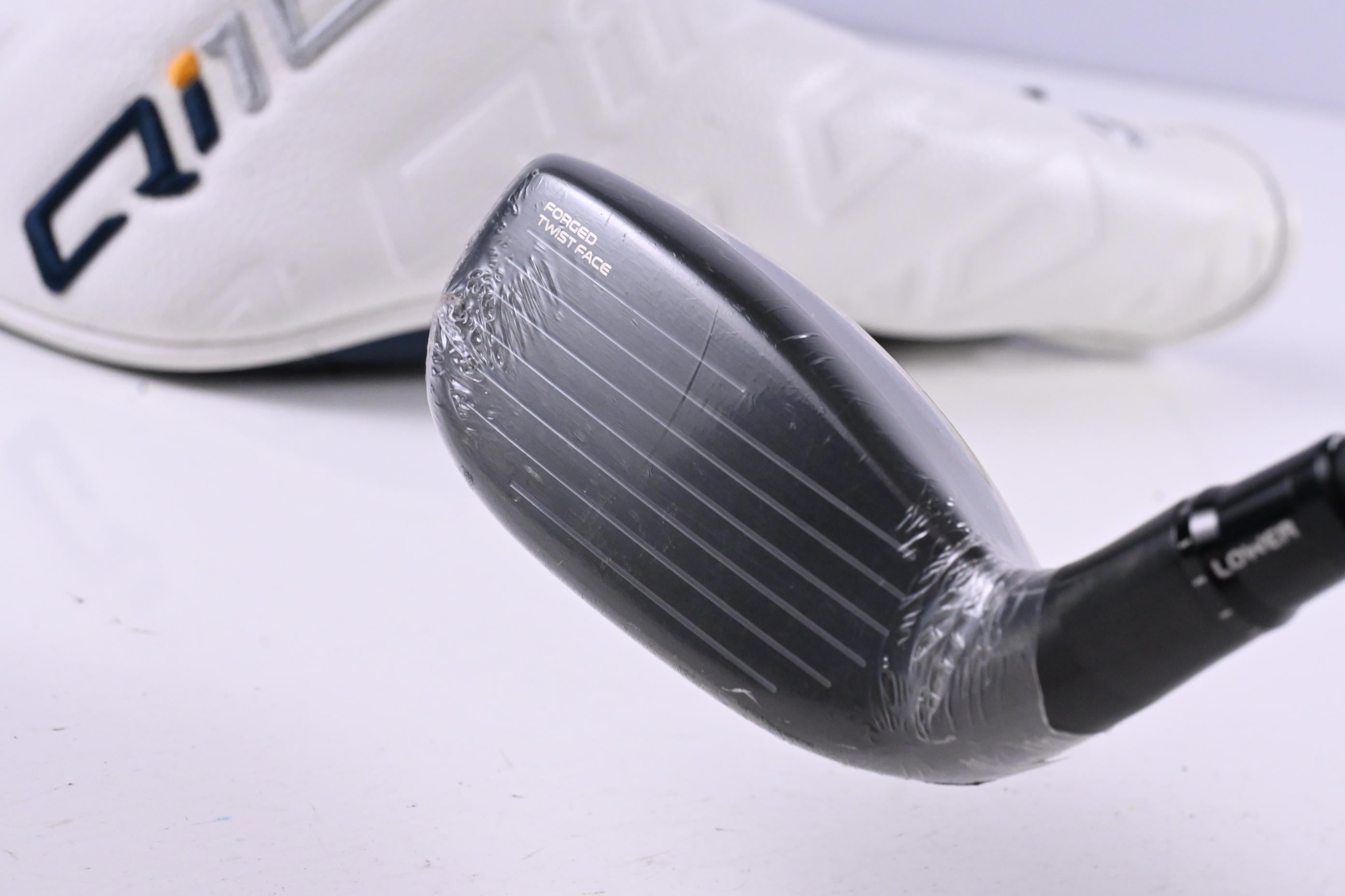 Taylormade Qi10 Tour #3 Hybrid / 19.5 Degree / Stiff Flex Tensei AV Limited Blue