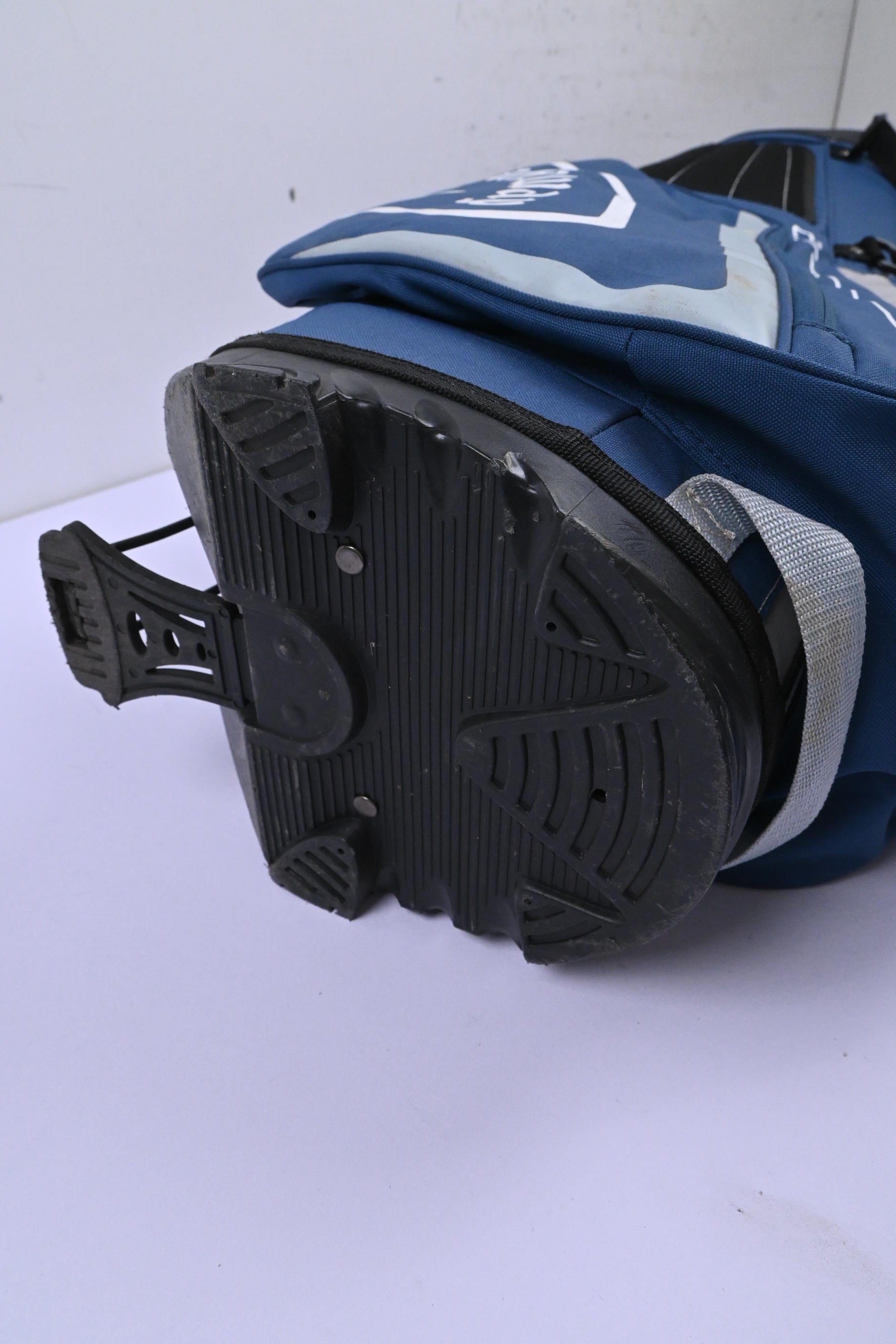 Callaway Chev Stand Bag / 5-Way Divider / Blue & Grey