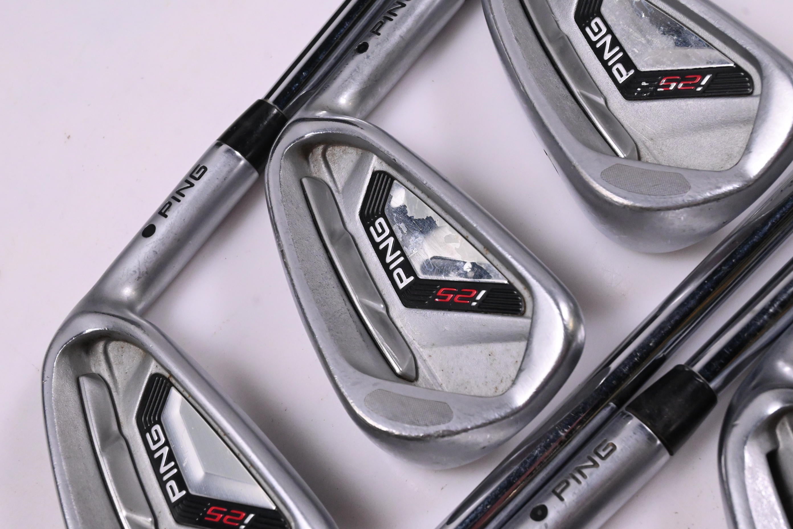 Ping i25 Irons / 4-PW / Black Dot / Stiff Flex Ping CFS Shafts