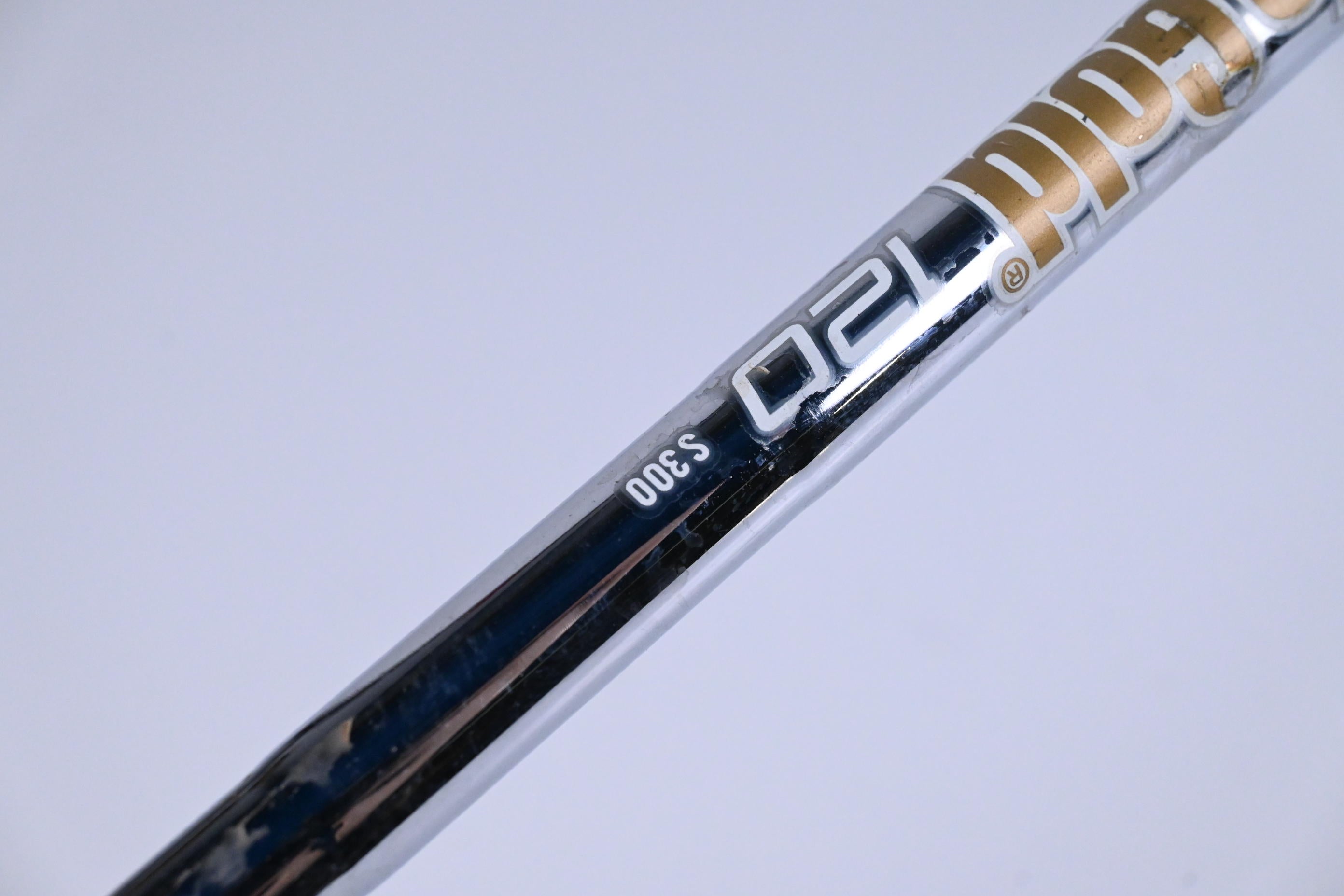 Wilson Staff Model Gap Wedge / 50 Degree / Stiff Flex Dynamic Gold 120 S300