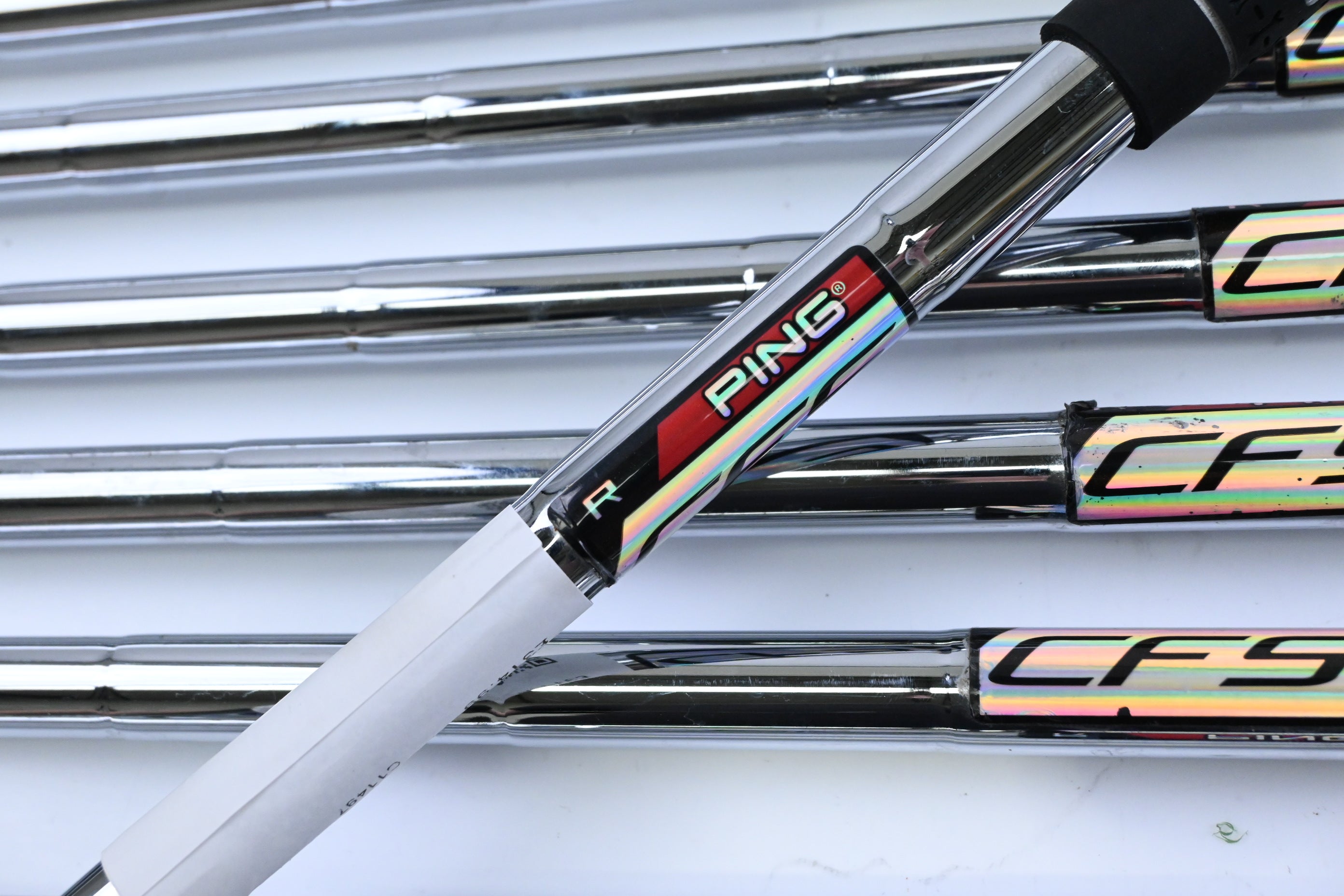 Left Hand Ping i25 Irons / 5-PW+UW+SW / Blue Dot / Regular Flex Ping CFS Shafts