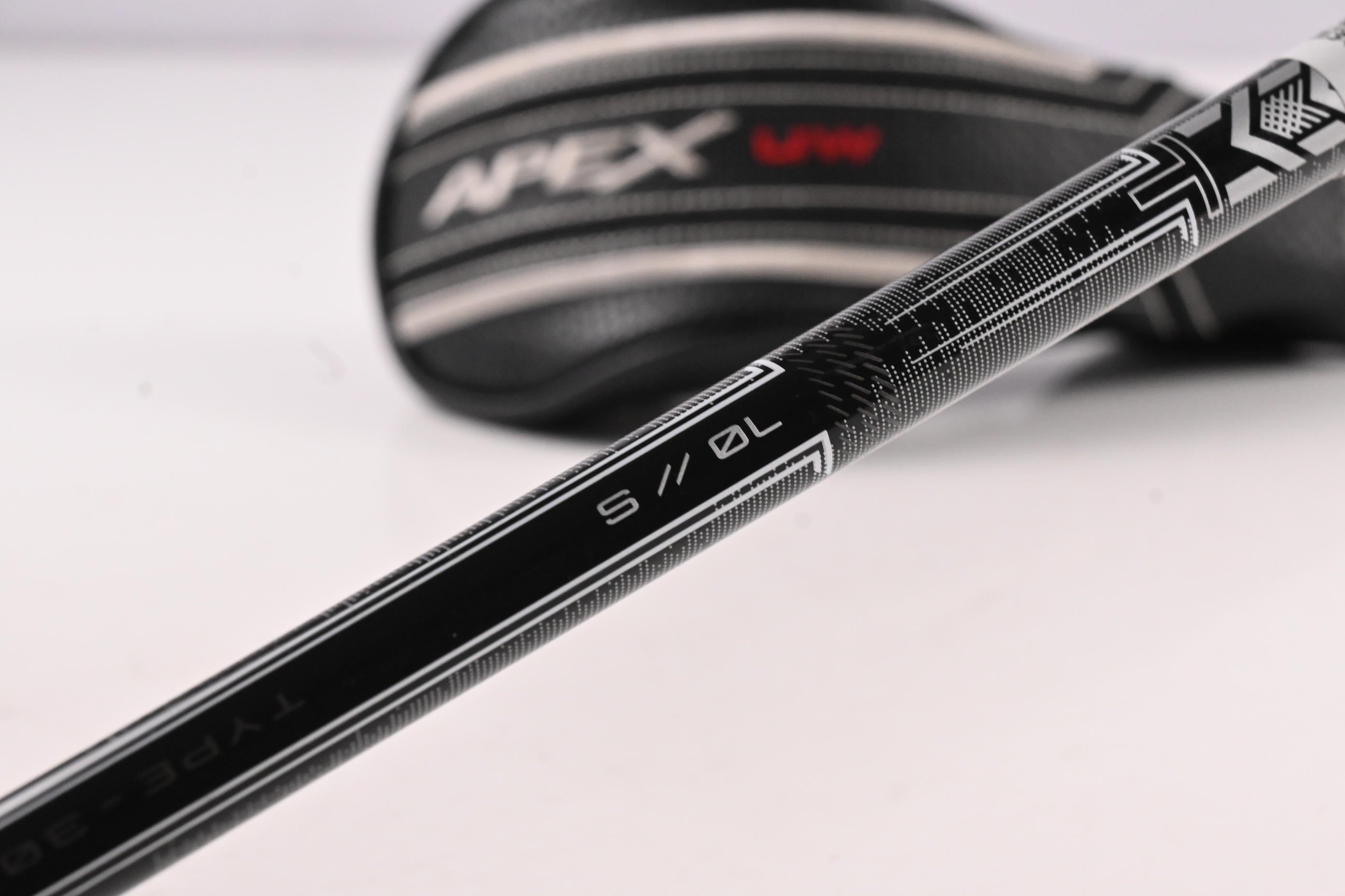 Callaway Apex UW 24 #3 Hybrid / 19 Degree / Stiff Flex MMT 70 Shaft