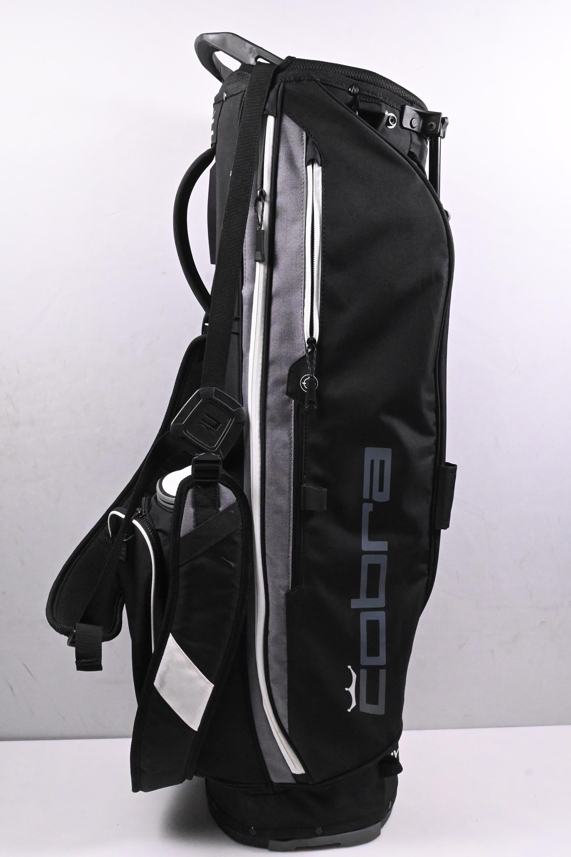 Cobra Ultralight Pro Stand Bag / 4-Way Divider / Black