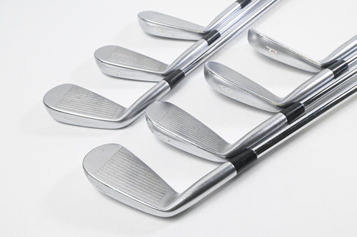 Mizuno JPX 900 Tour Irons / 4-PW / Stiff Flex Steel Shafts