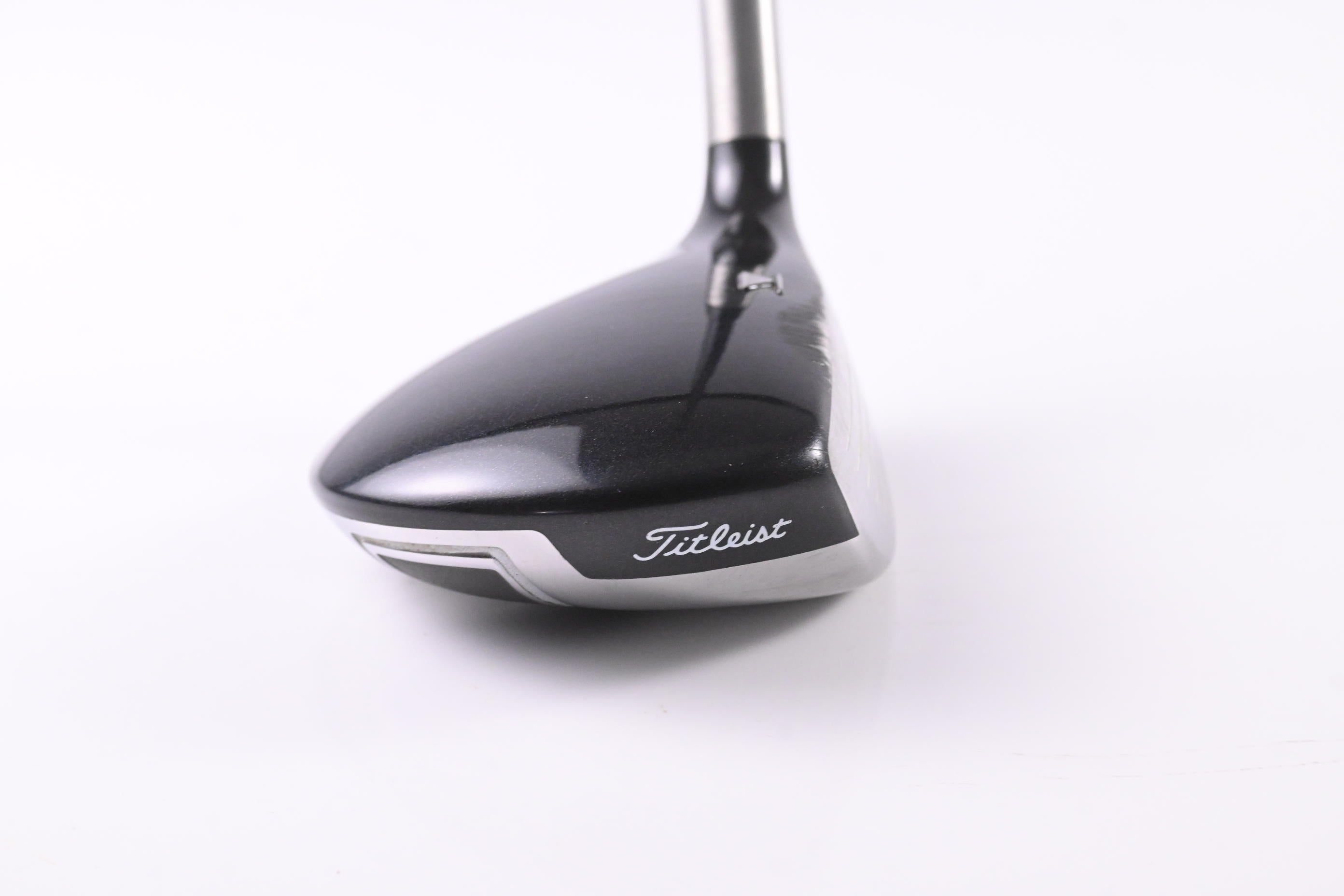 Titleist 909 F2 #3 Wood / 15.5 Degree / Stiff Flex Aldila Voodoo Shaft
