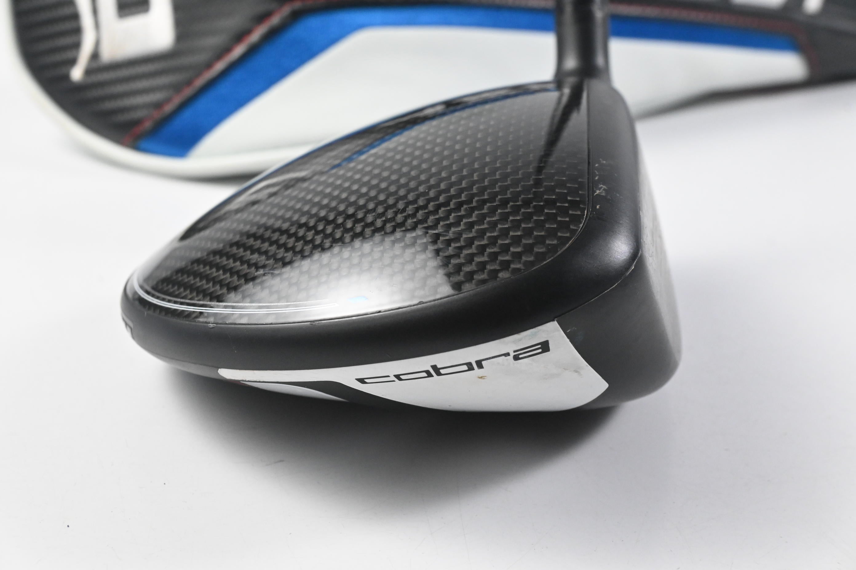 Cobra Aerojet Max Driver / 10.5 Degree / Regular Flex UST Helium Nano Core 5