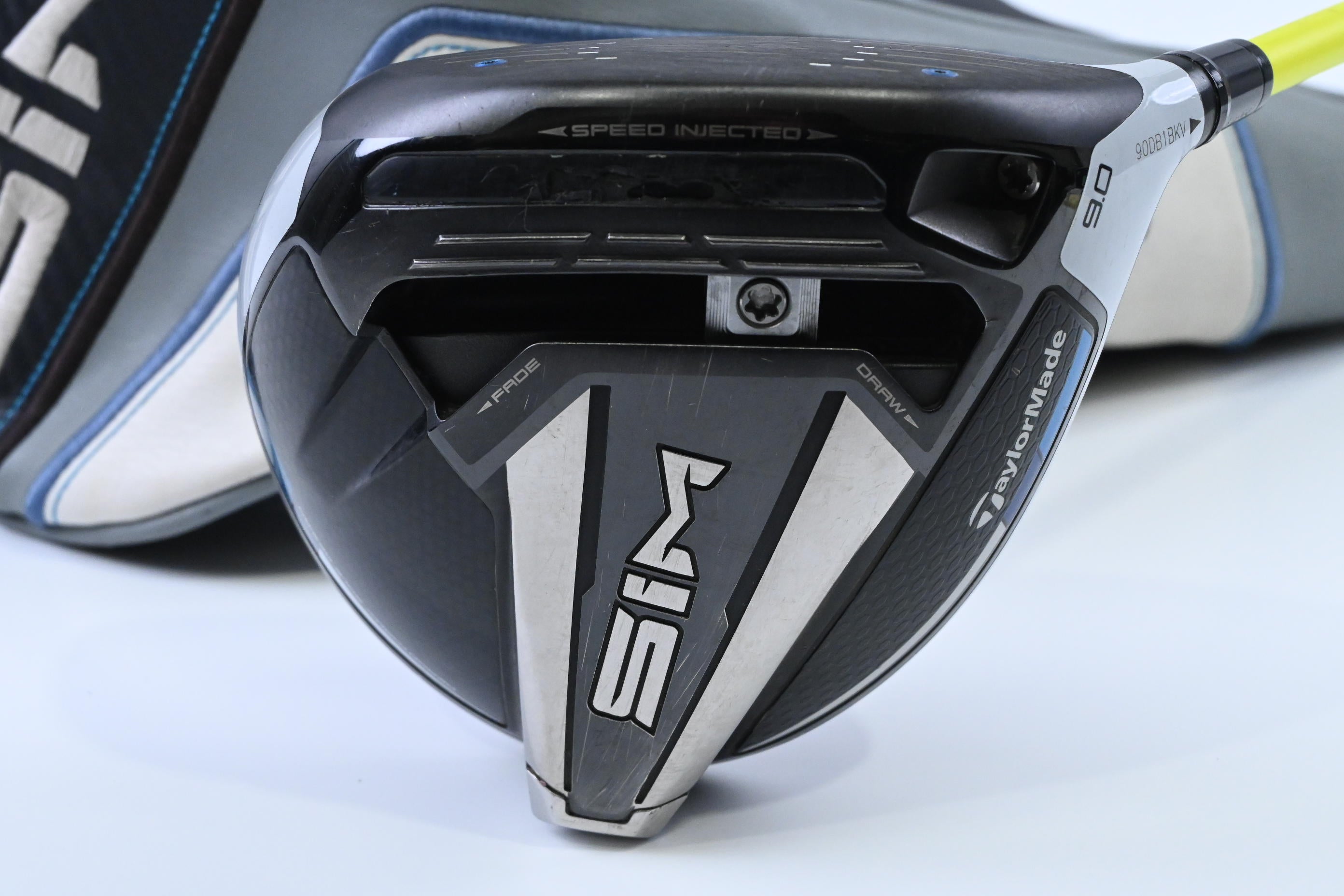Taylormade SIM Driver / 9 Degree / Stiff Flex UST ProForce V2 7 Shaft