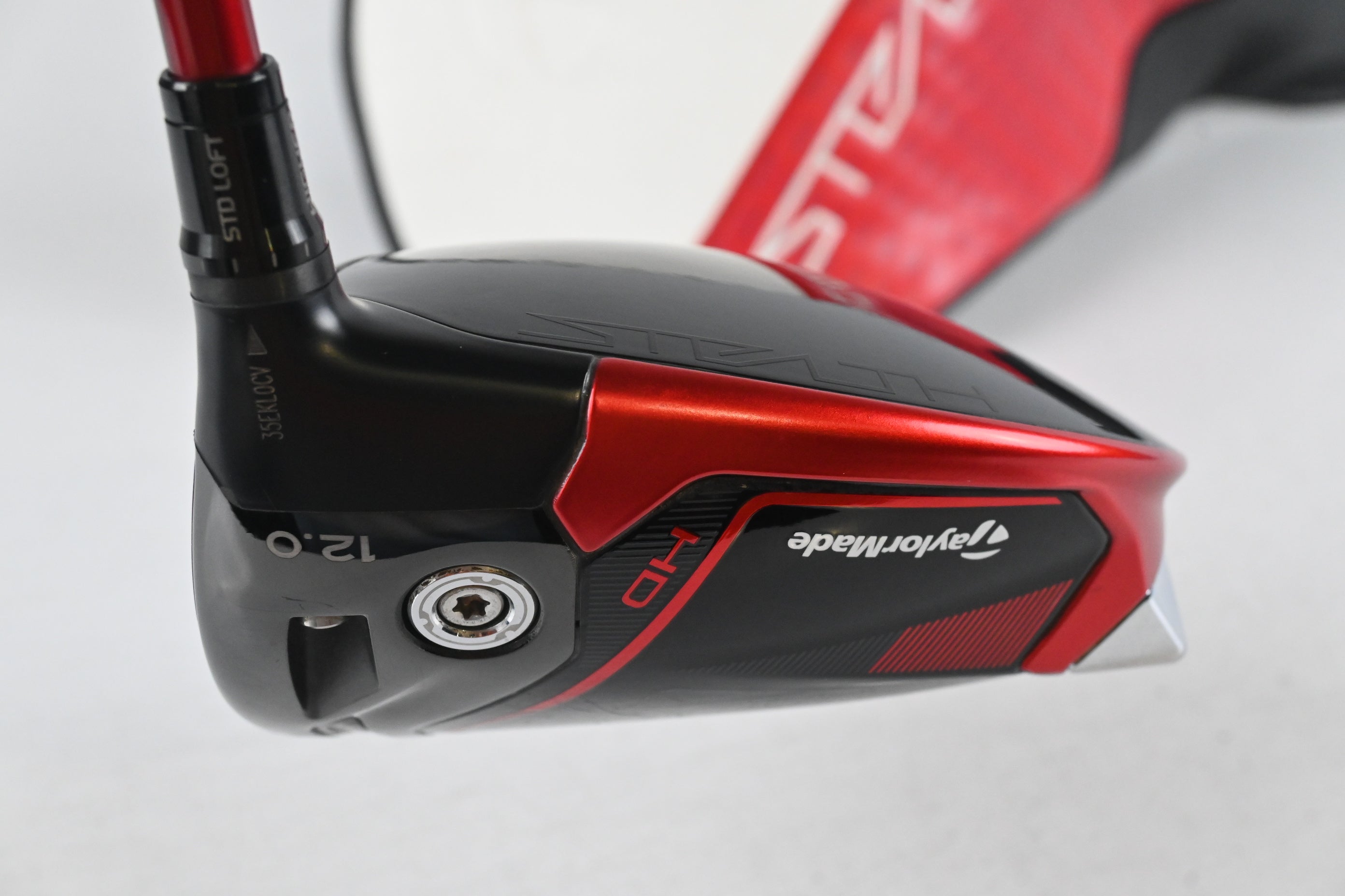 Taylormade Stealth 2 HD Driver / 12 Degree / Regular Flex Speeder NX Red 50