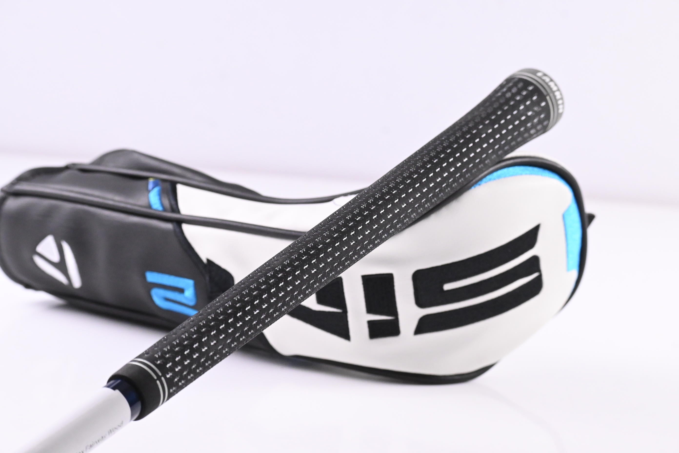 Taylormade SIM2 Max #7 Wood / 21 Degree / Stiff Flex Ventus Blue 6 Shaft
