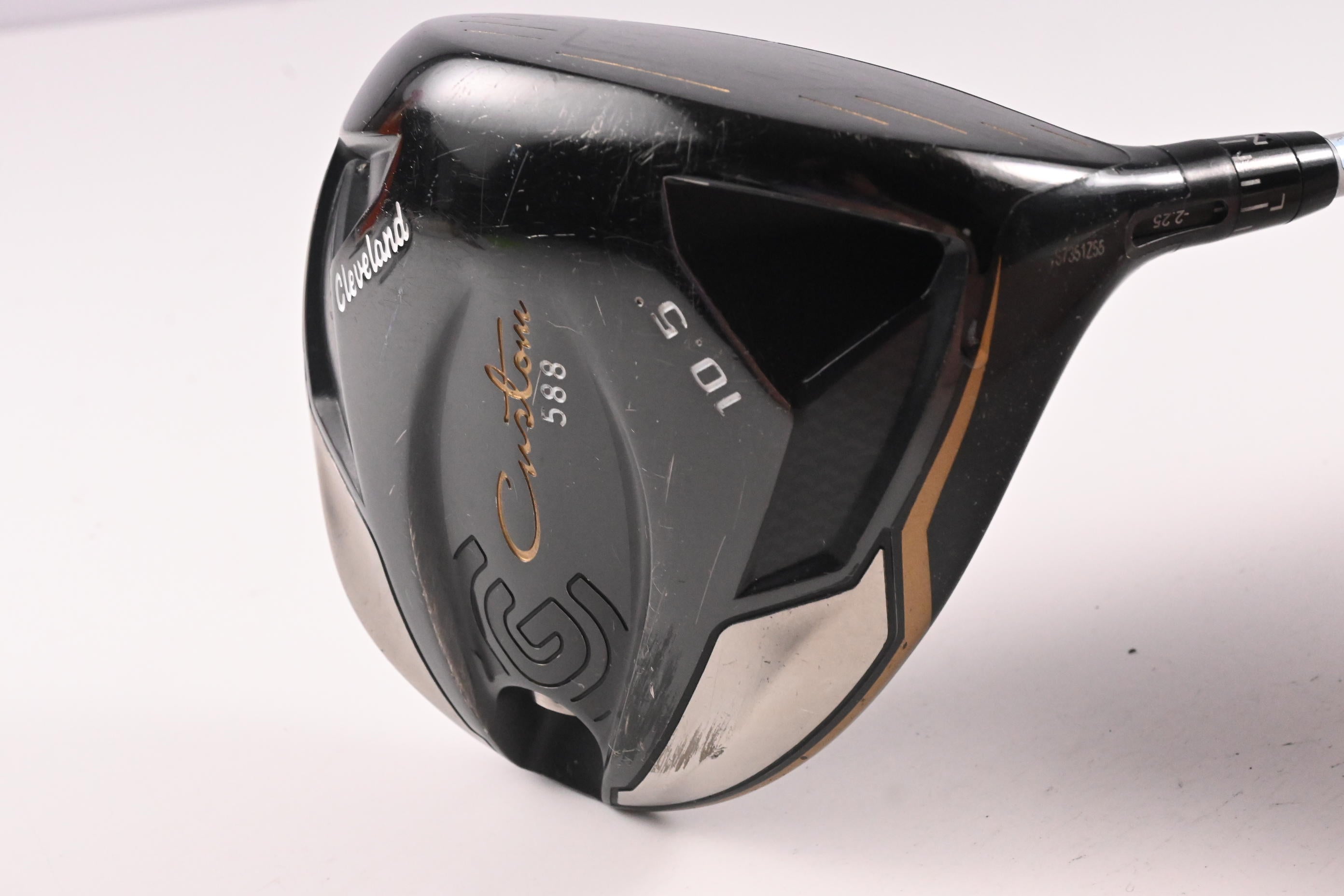 Cleveland 588 Custom Driver / 10.5 Degree / Stiff Flex Fubuki 53 Shaft