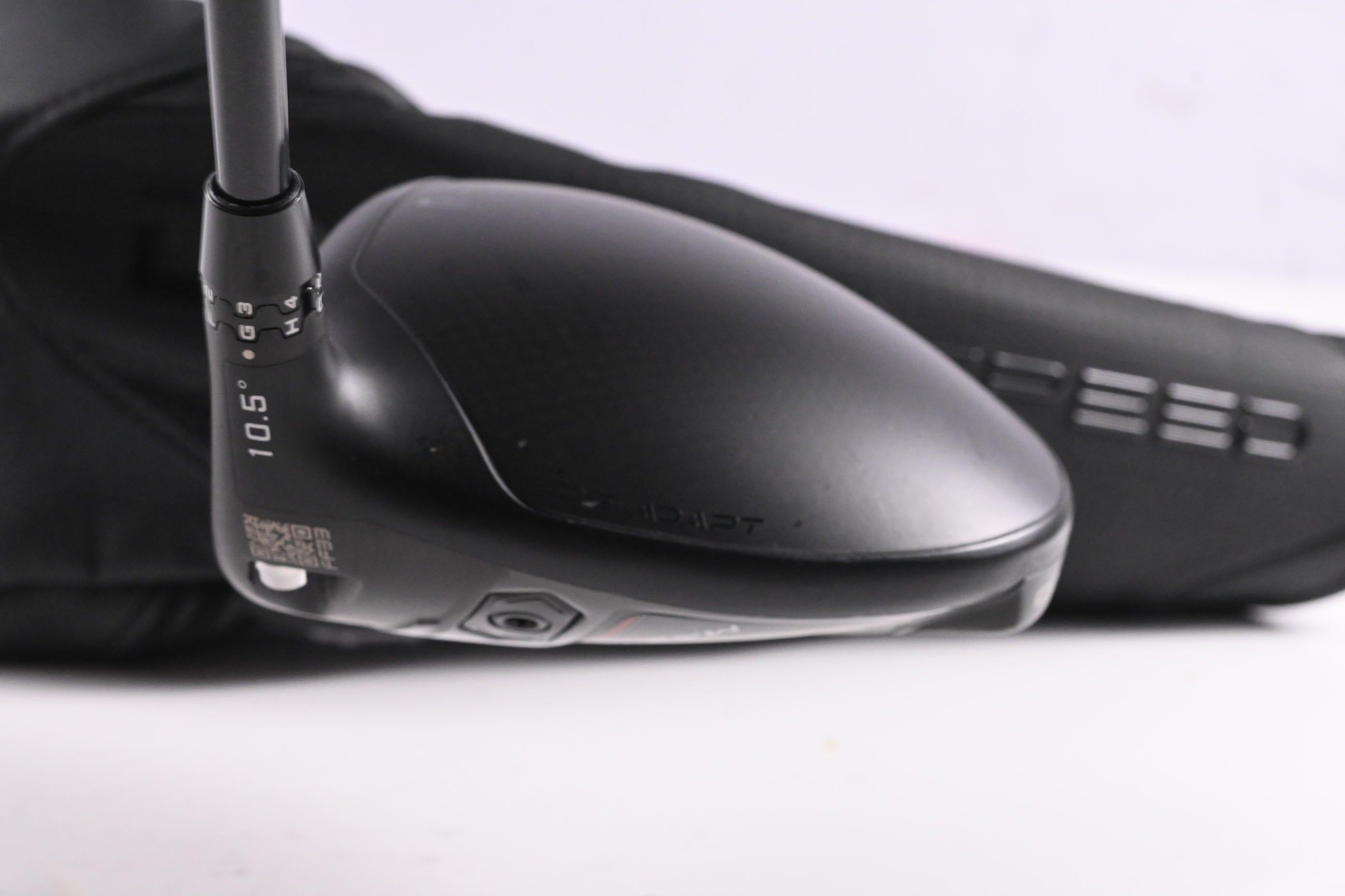 Cobra DS-Adapt MAX-D Driver / 10.5 Degree / Stiff Flex Denali Black 60 Shaft
