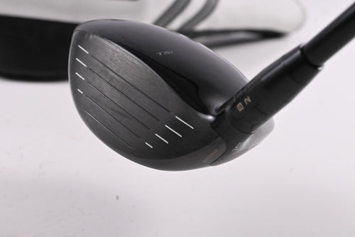 Titleist TSi3 #3 Wood / 15 Degree / Stiff Flex HZRDUS Smoke Black RDX 70 Shaft