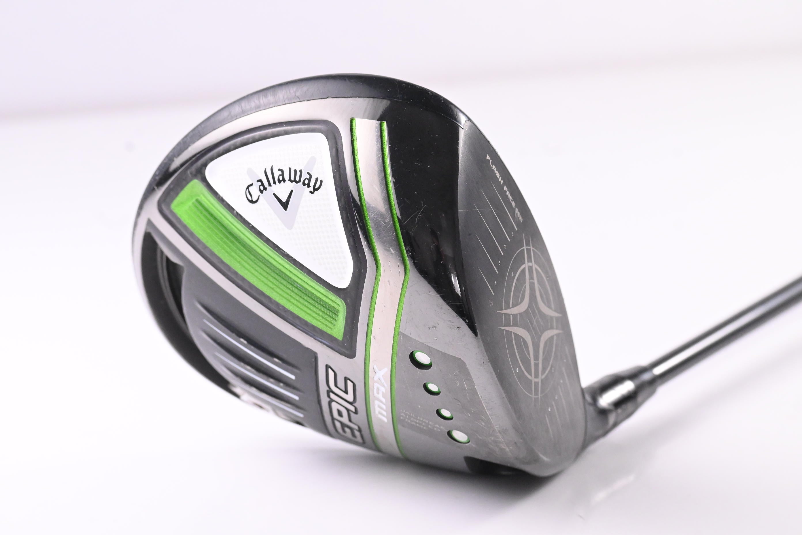 Callaway Epic Max Driver / 10.5 Degree / Regular Flex MMT 70 Shaft
