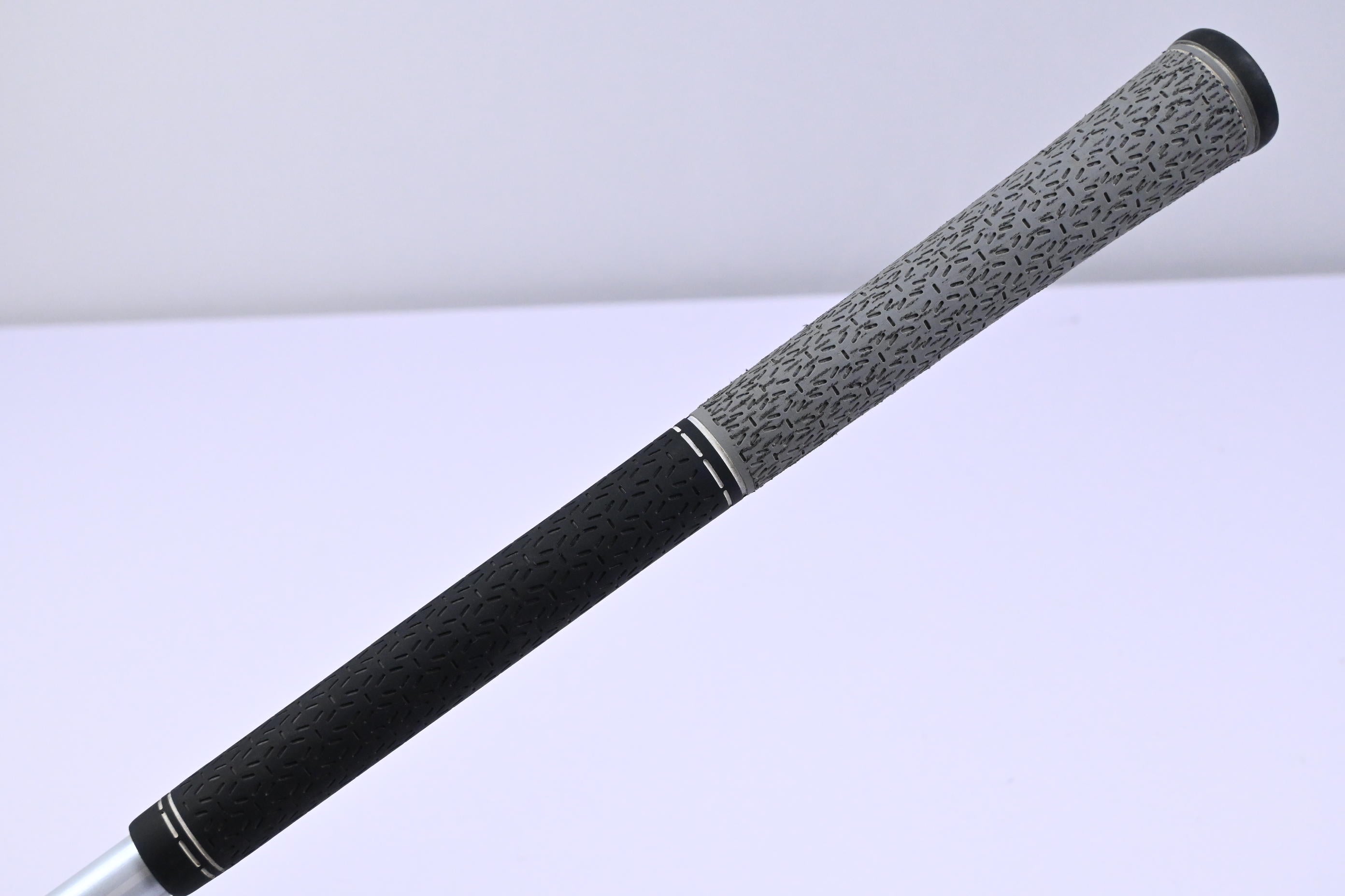 Mizuno MFusion 39 Driver Shaft / Regular Flex / Mizuno Adapter