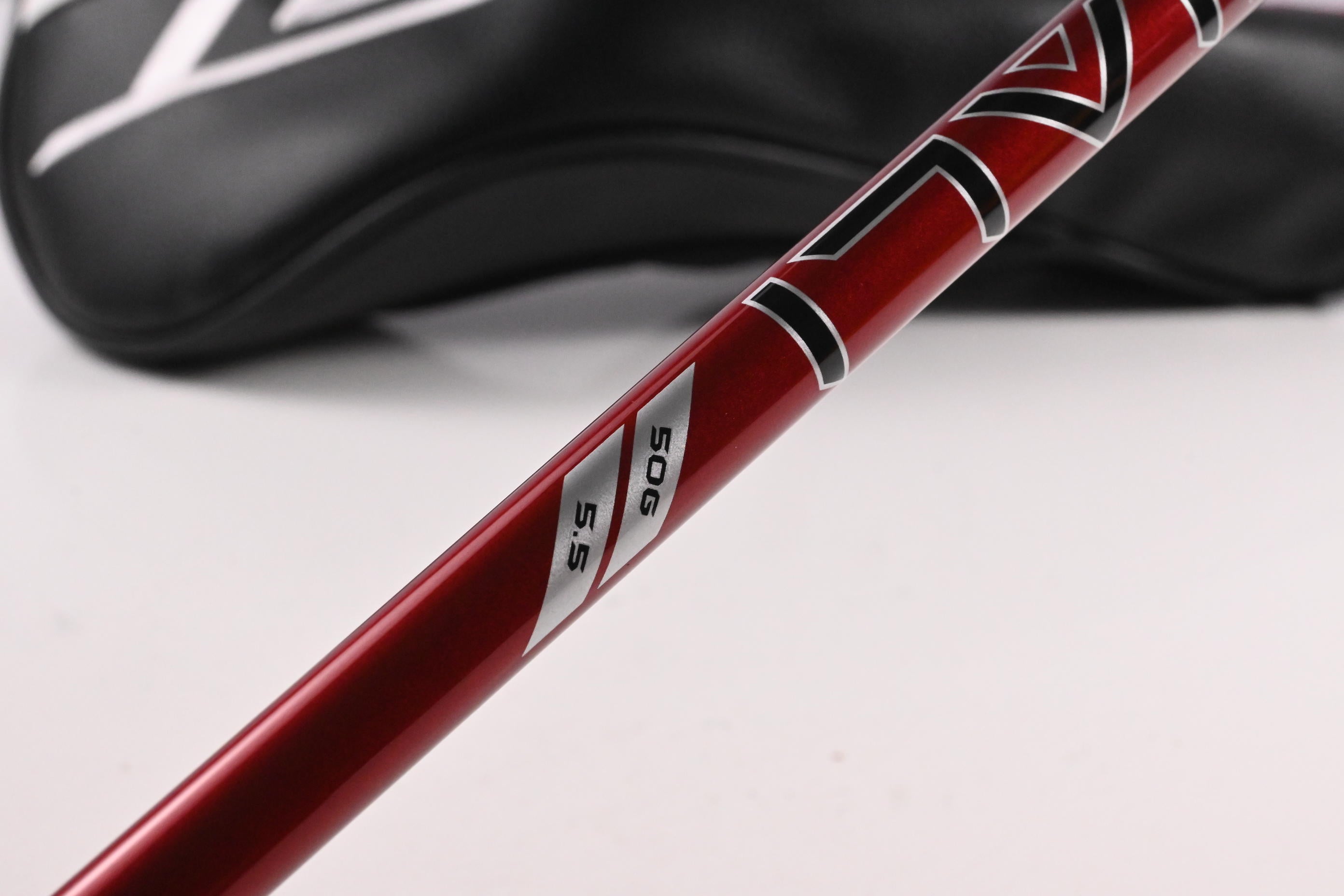Left Hand Titleist GT2 Driver / 9 Degree / Regular Flex Denali Red 50 Shaft