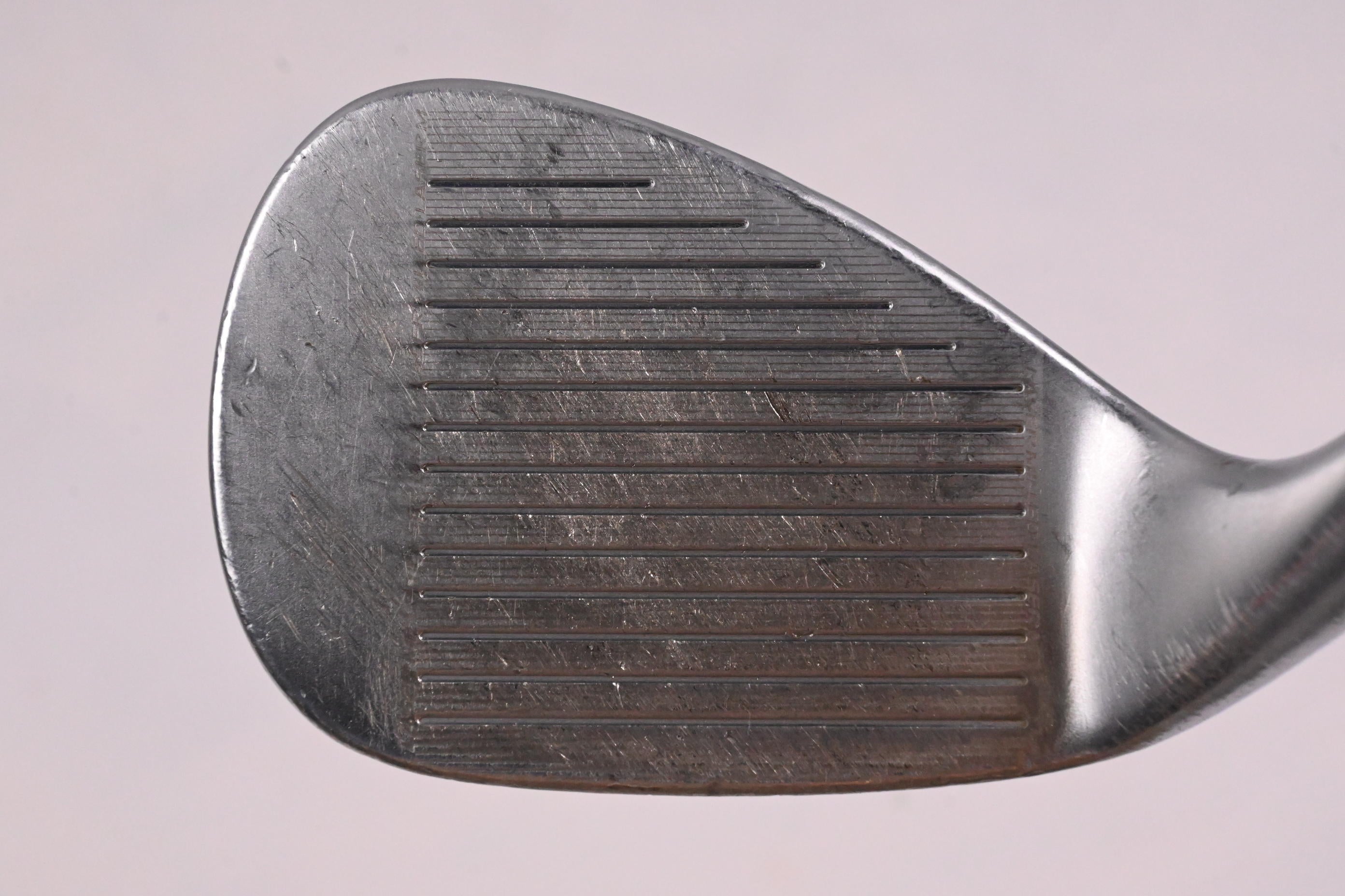 Cleveland 588 Precision Forged Sand Wedge / 56 Degree / Wedge Flex Tour Concept