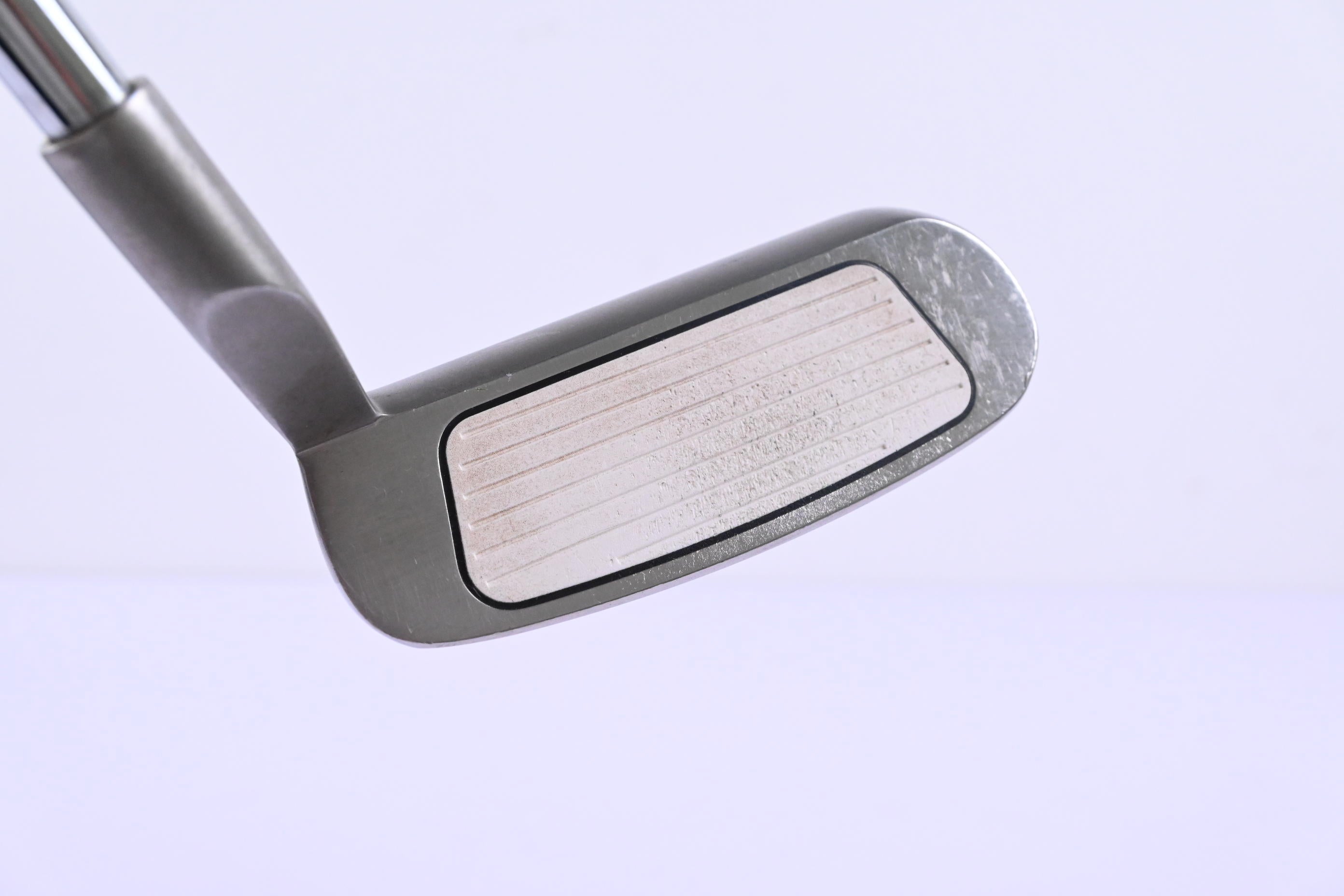 Left Hand Odyssey X-Act Tank Chipper / 37 Degree / Wedge Flex Odyssey X-Act Tank