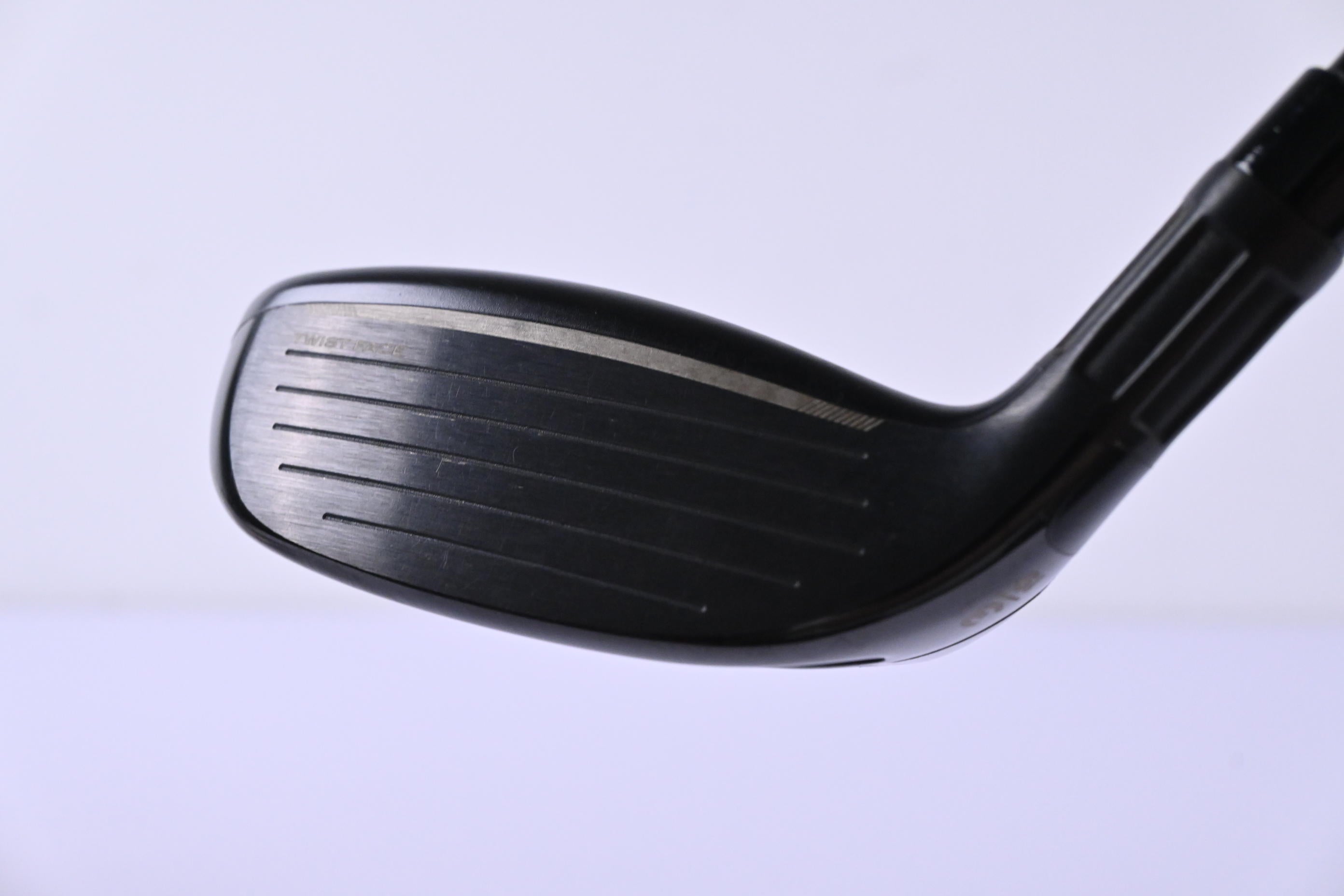 Taylormade Stealth 2 #3 Hybrid / 19 Degree / Regular Flex Fujikura Ventus Red 6