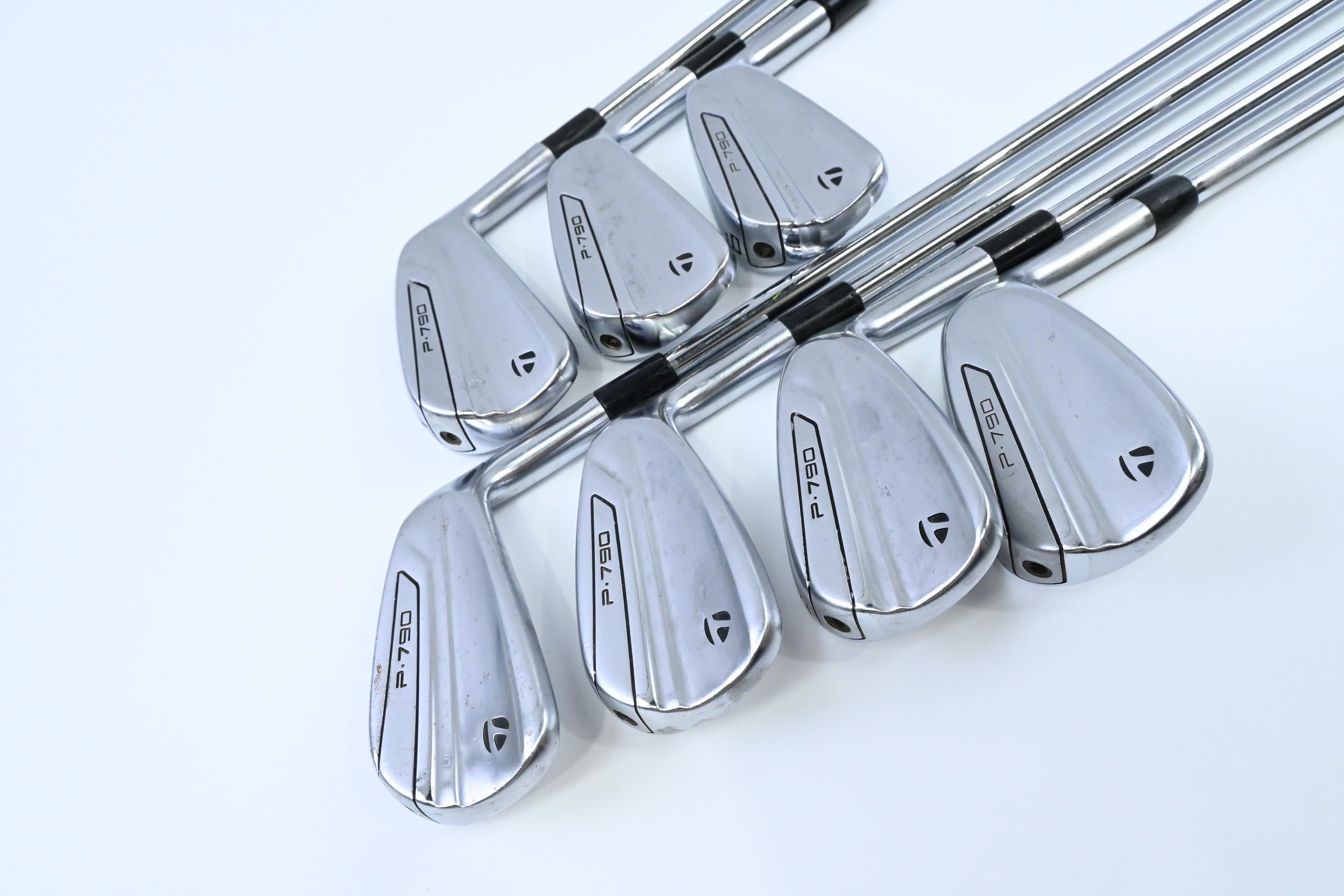 Taylormade P790 2017 Irons / 4-PW / Regular Flex Elevate 95 Shafts