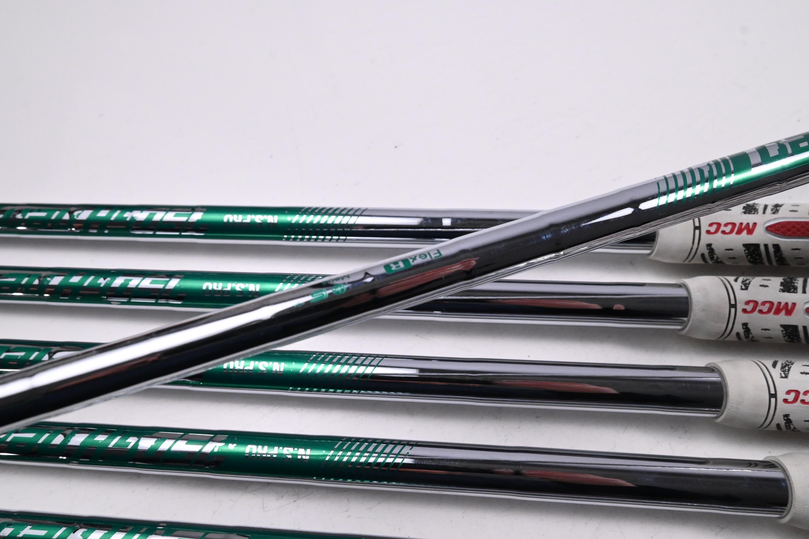 Titleist T350 2025 Irons / 5-PW+GW / Regular Flex N.S.PRO 750 GH Neo Shafts
