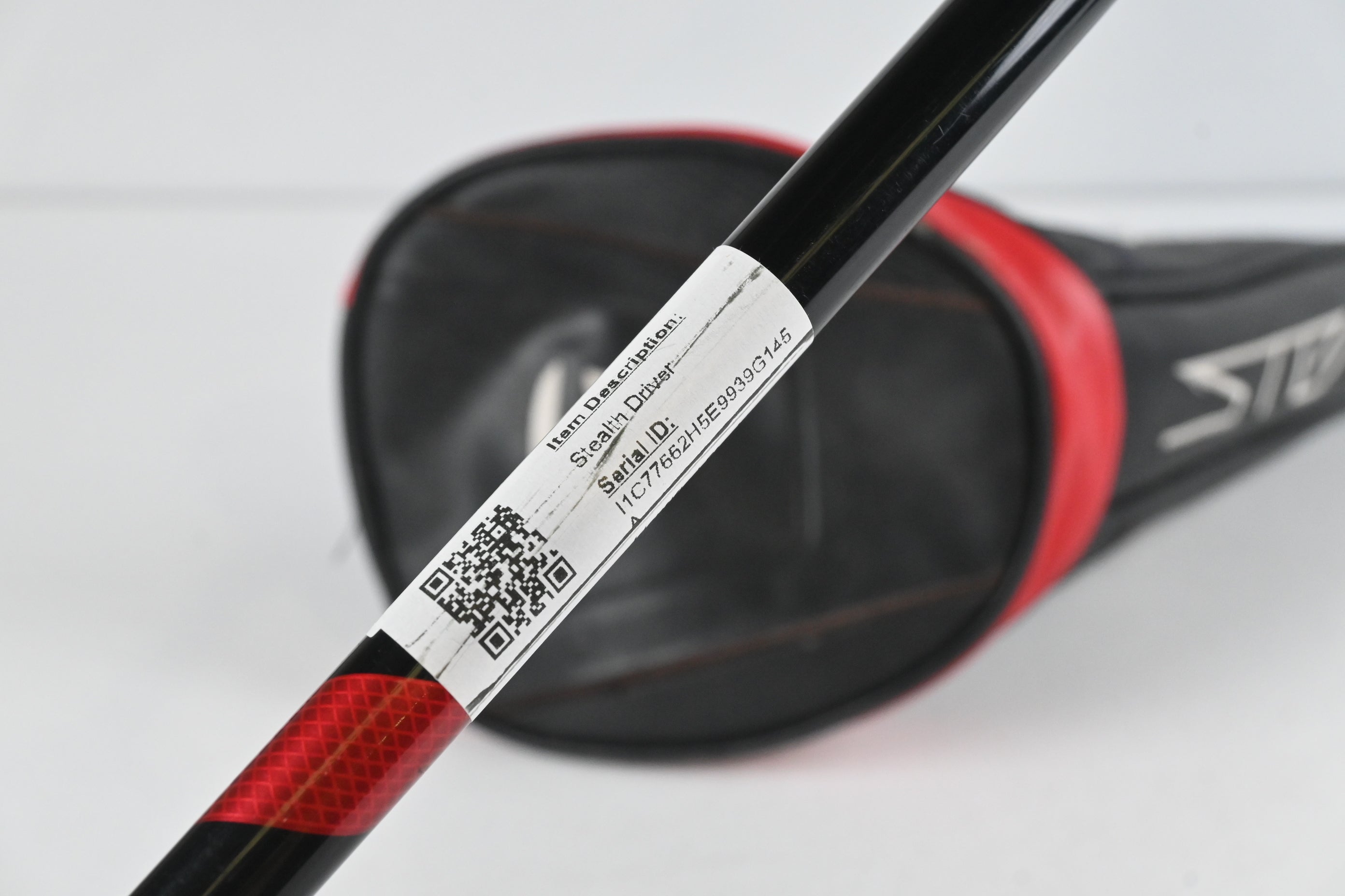 Taylormade Stealth Driver / 9 Degree / Stiff Flex Fujikura Ventus Red 5