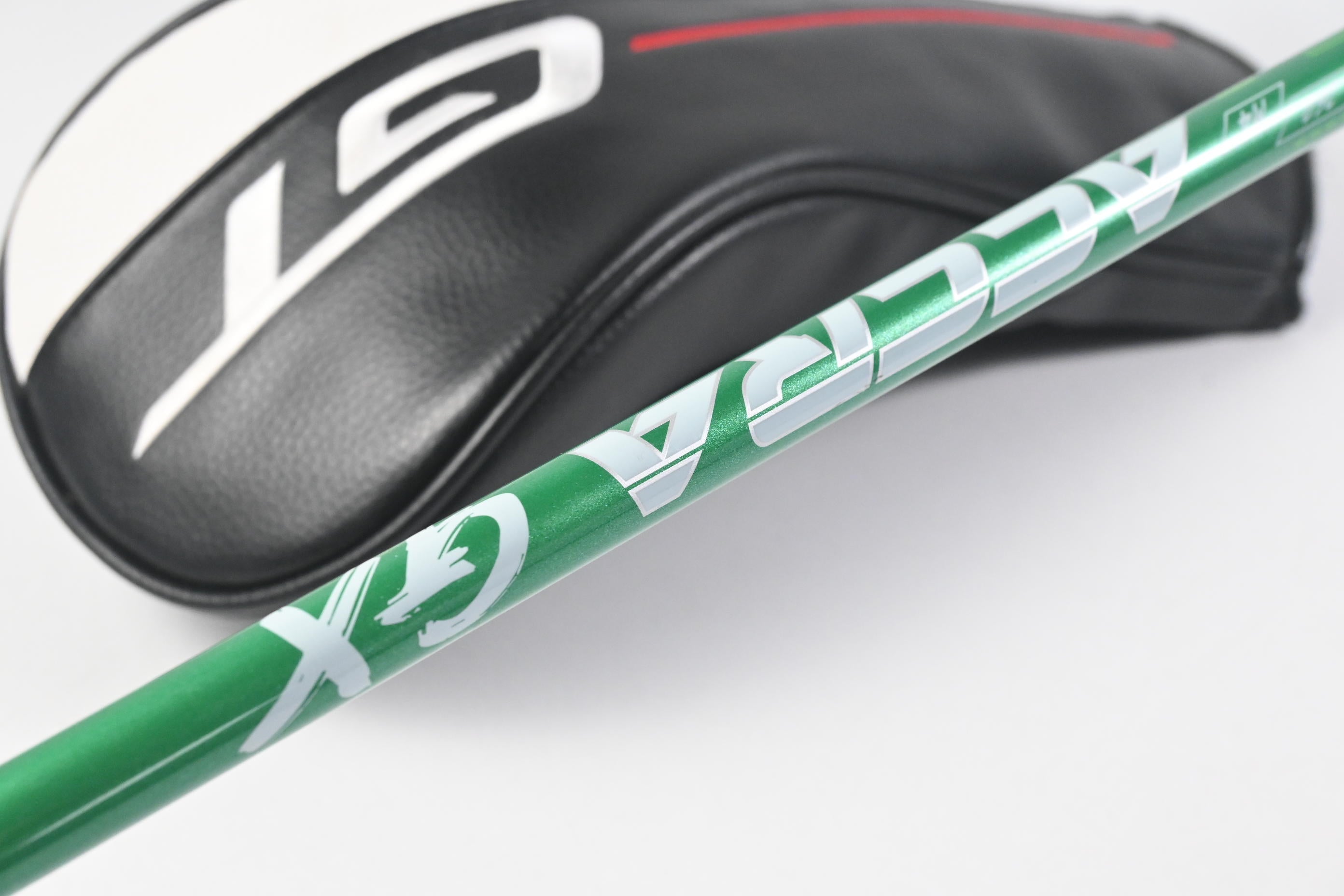 Titleist GT2 Driver / 9 Degree / Stiff Flex Accra GX Green 260 Shaft