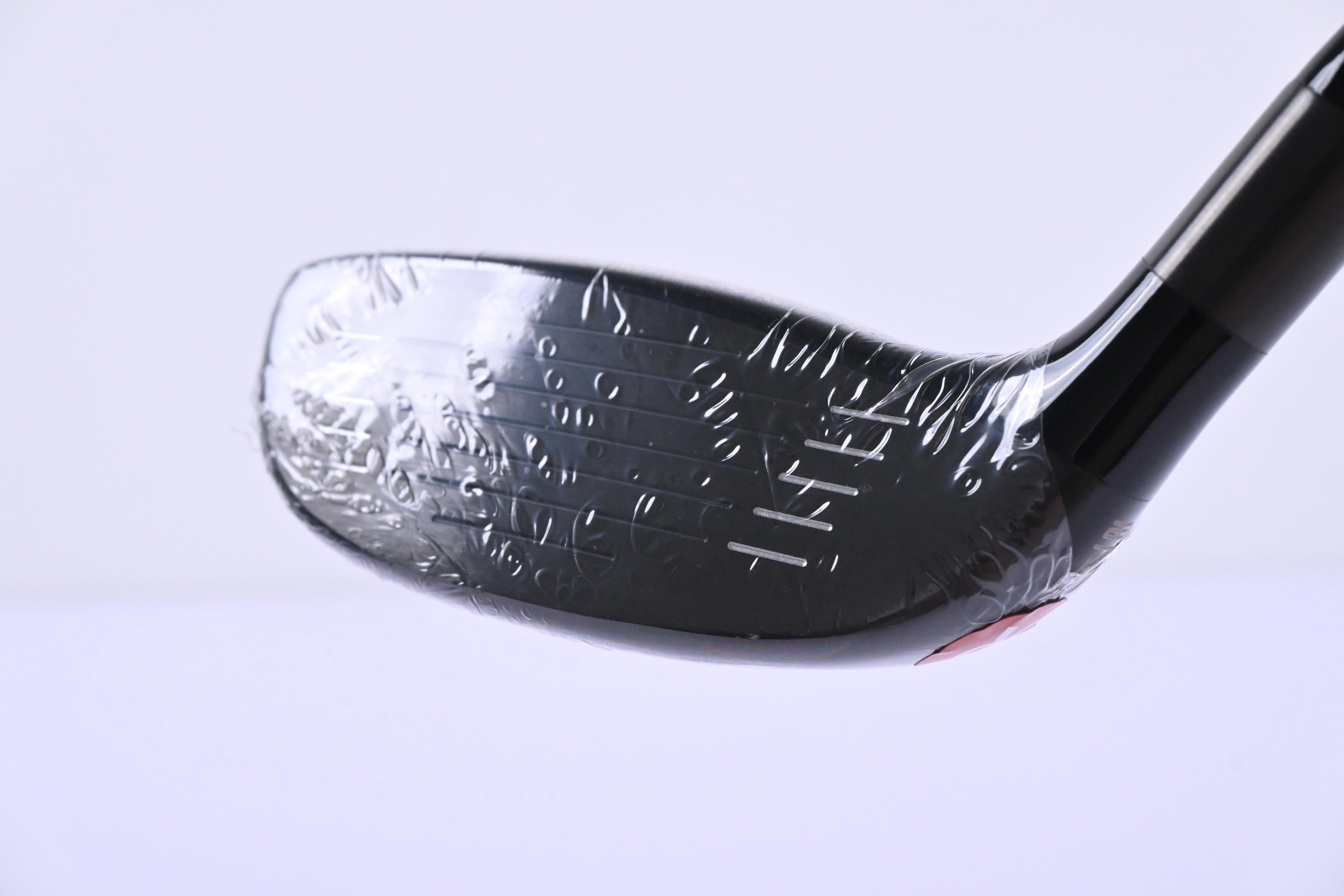 Wilson DYNAPWR 2025 #4 Hybrid / 22 Degree / Regular Flex Denali Red 70 Shaft