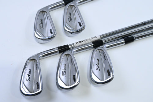 Titleist 716 CB Irons / 5-9i / Stiff Flex XP 90 S300