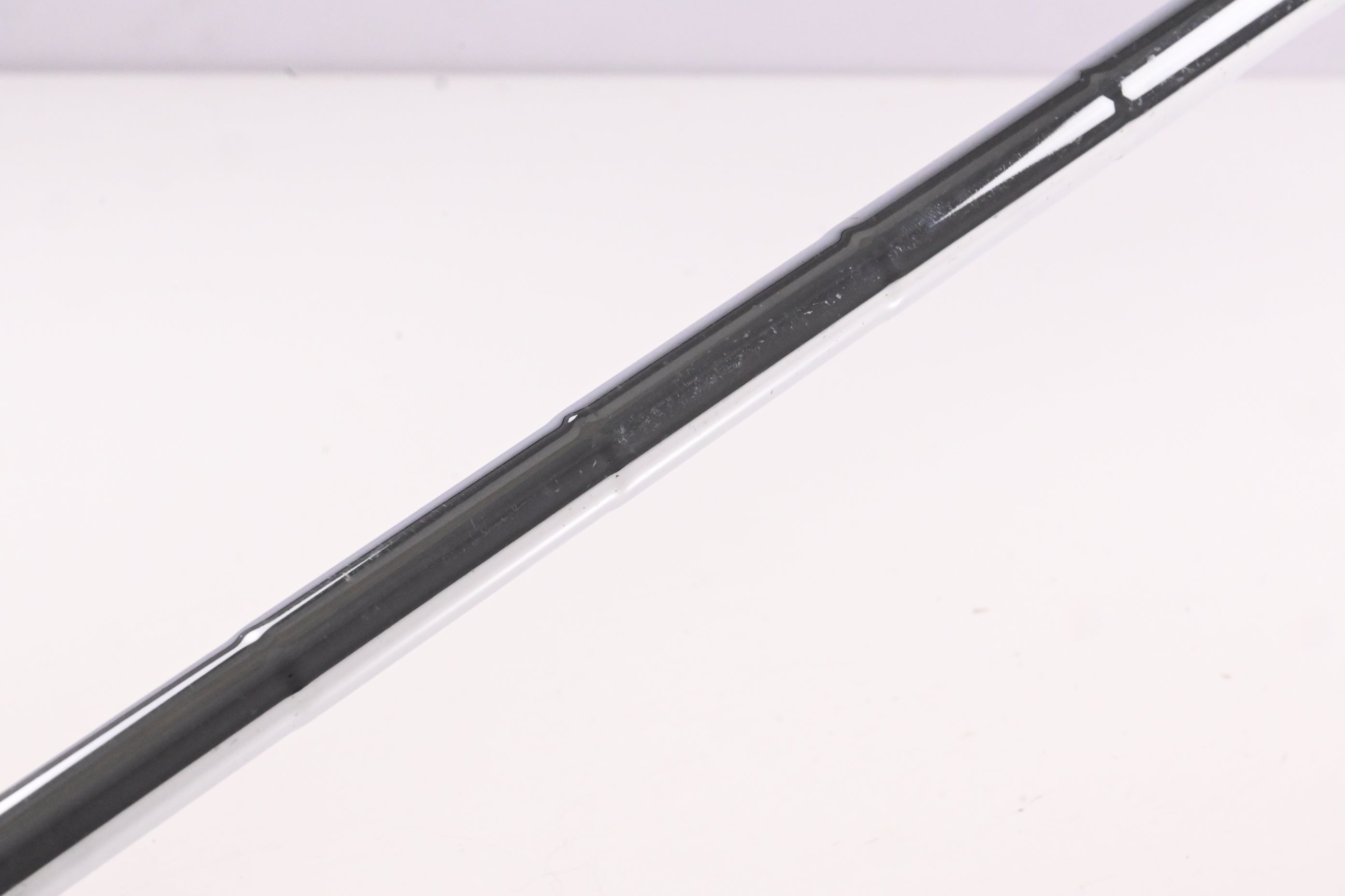 Titleist 975 J Driver / 8.5 Degree / Regular Flex Titleist Steel Shaft