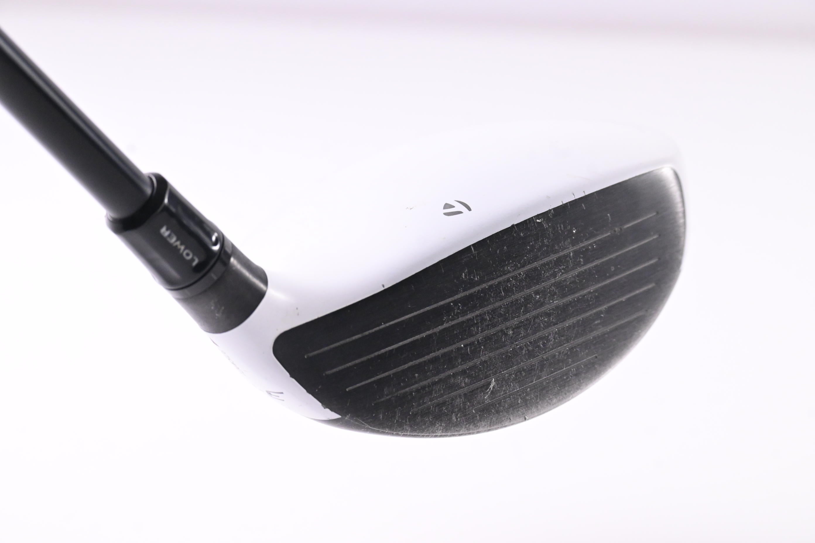 Left Hand Taylormade R11 #3 Wood / 15.5 Degree / Senior Flex Fujikura Blur 70