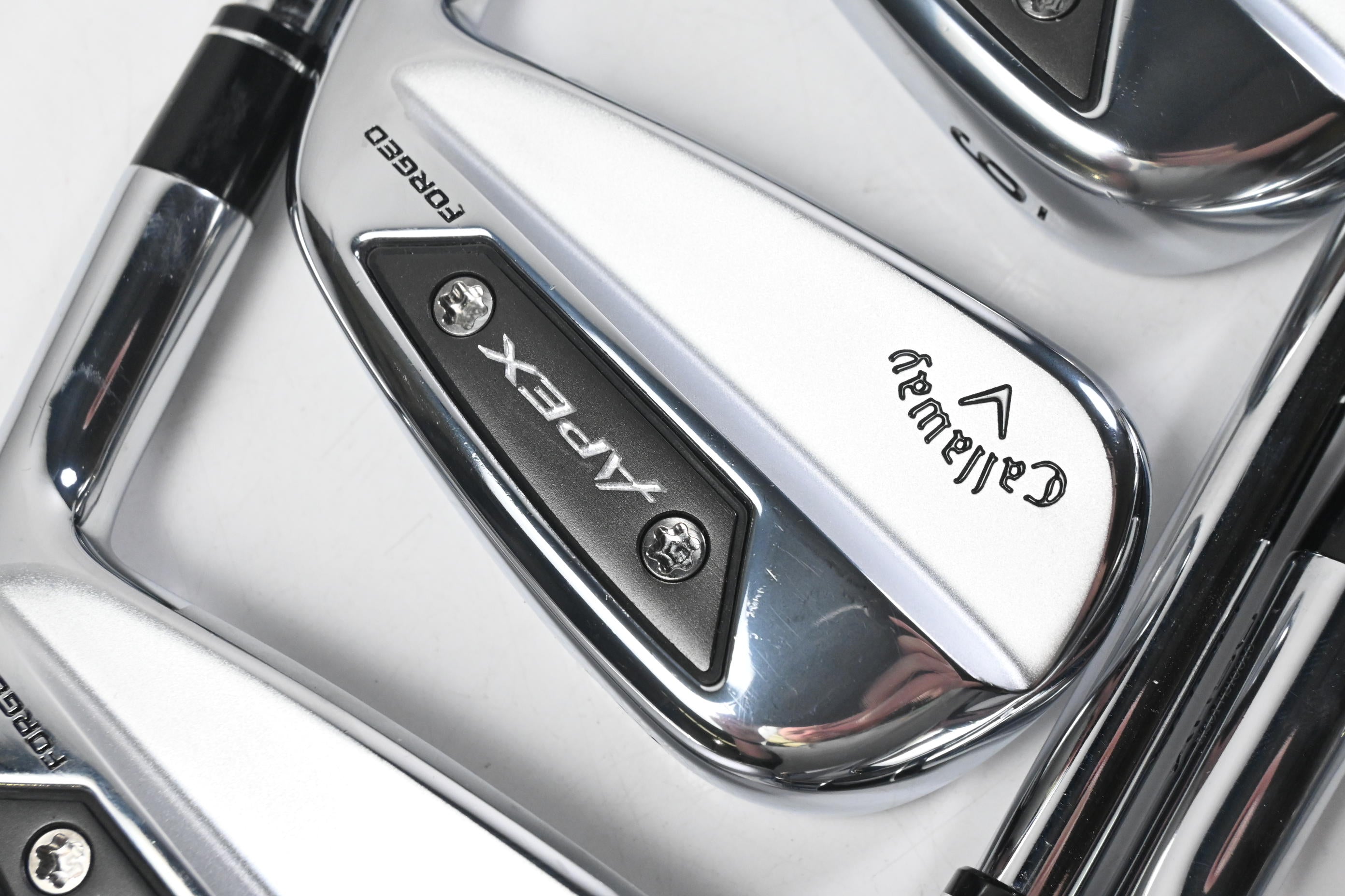 Callaway Apex Ai150 Irons / 4-PW / Stiff Flex Dynamic Gold S300 MID 115 Shafts